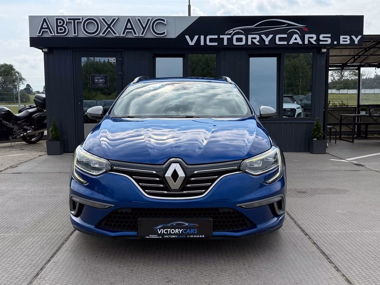 Renault Megane фото 2