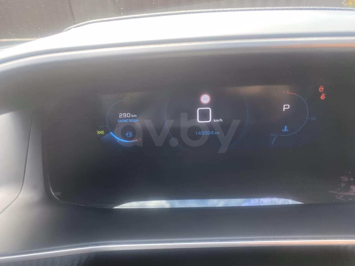Peugeot 2008 фото 13