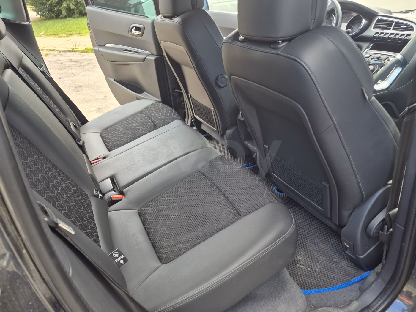 Peugeot 3008 фото 10