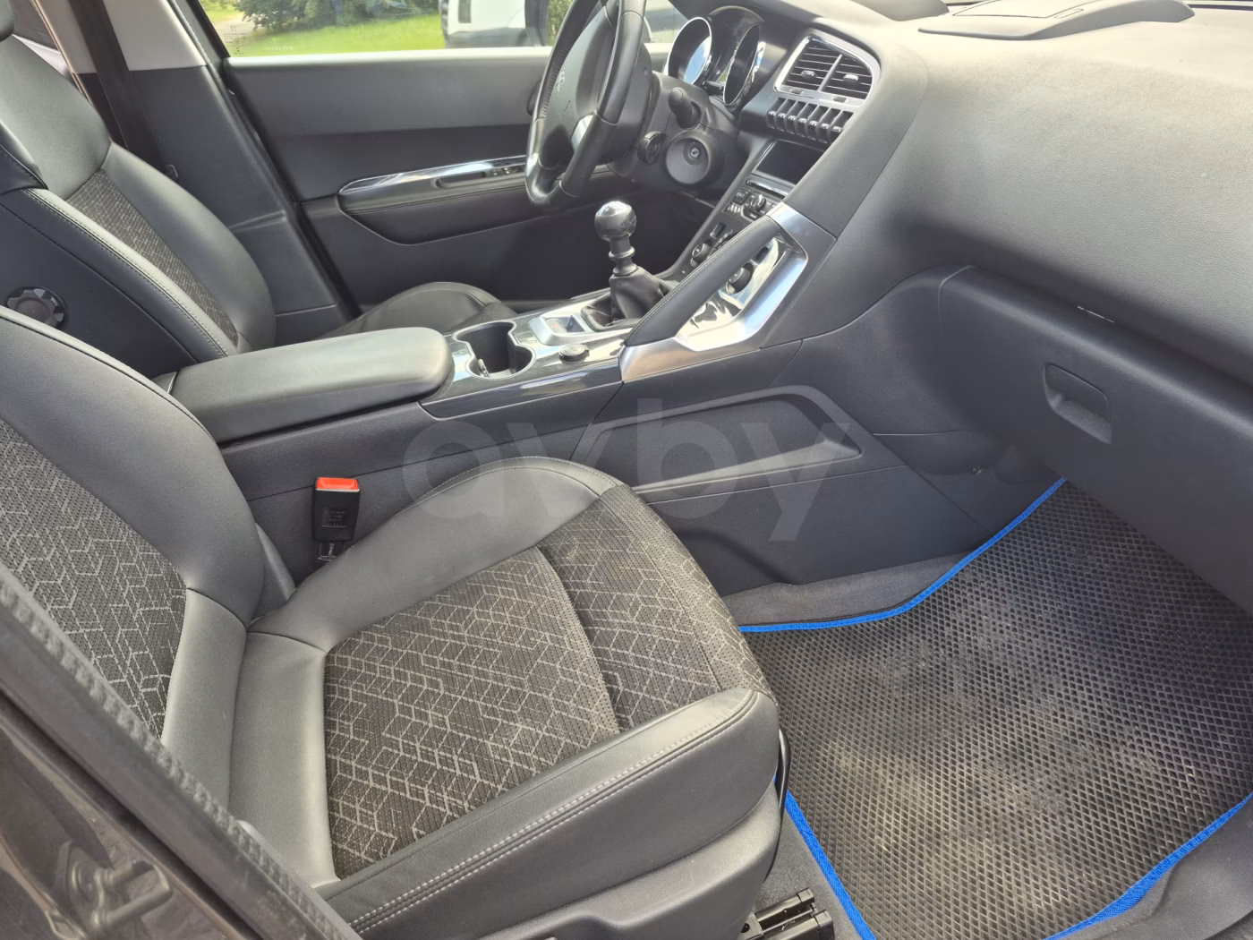 Peugeot 3008 фото 9