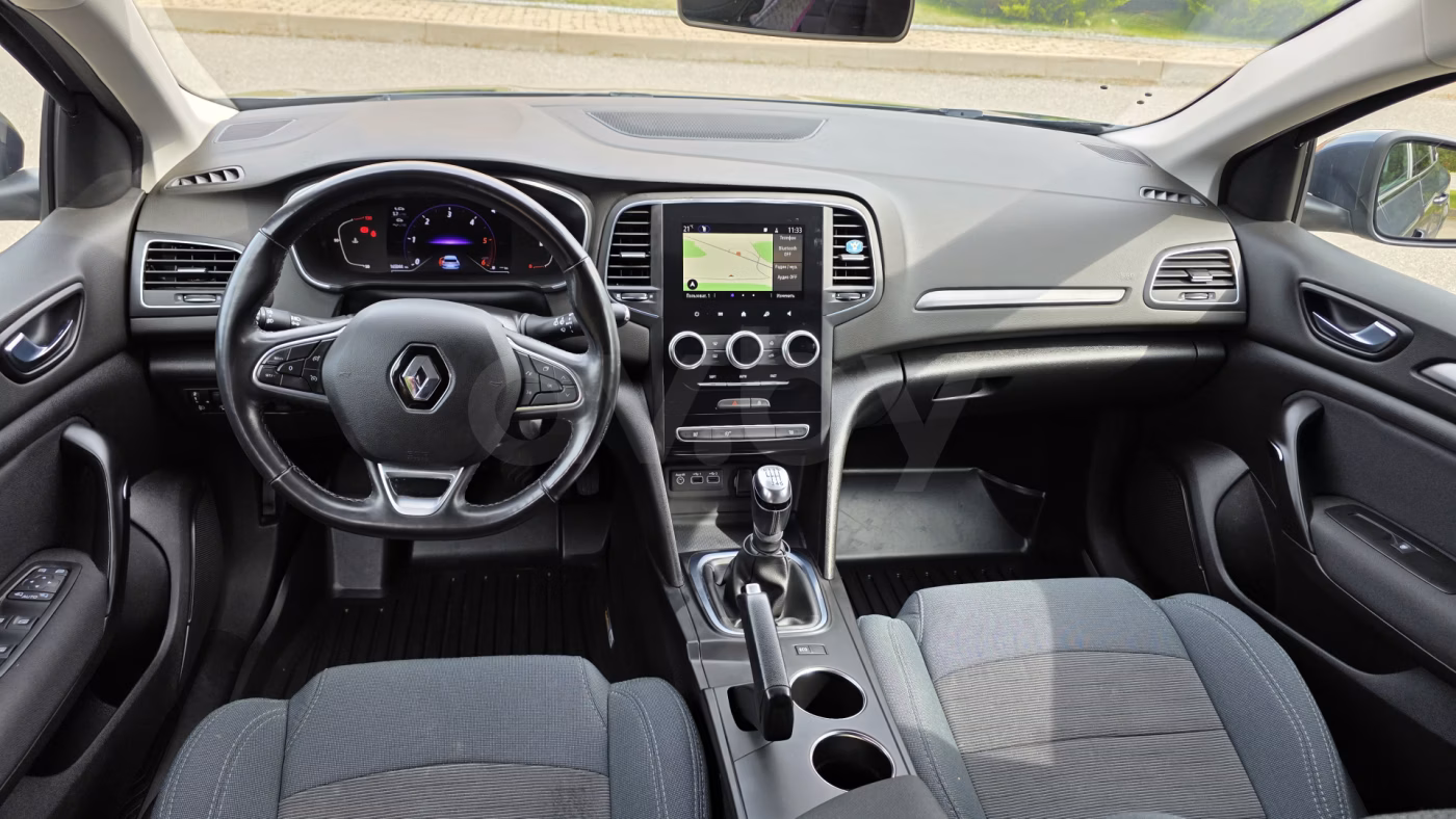 Renault Megane фото 3