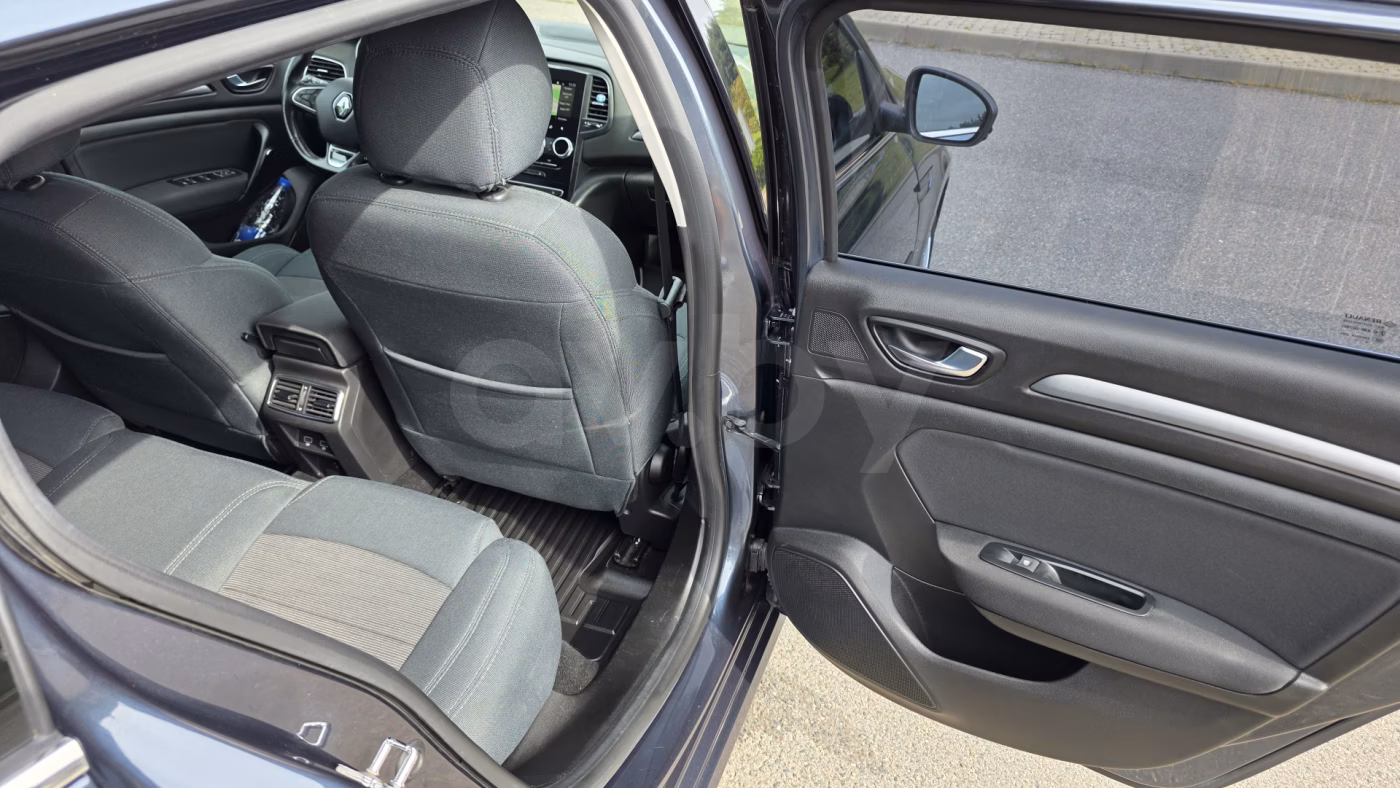 Renault Megane фото 13