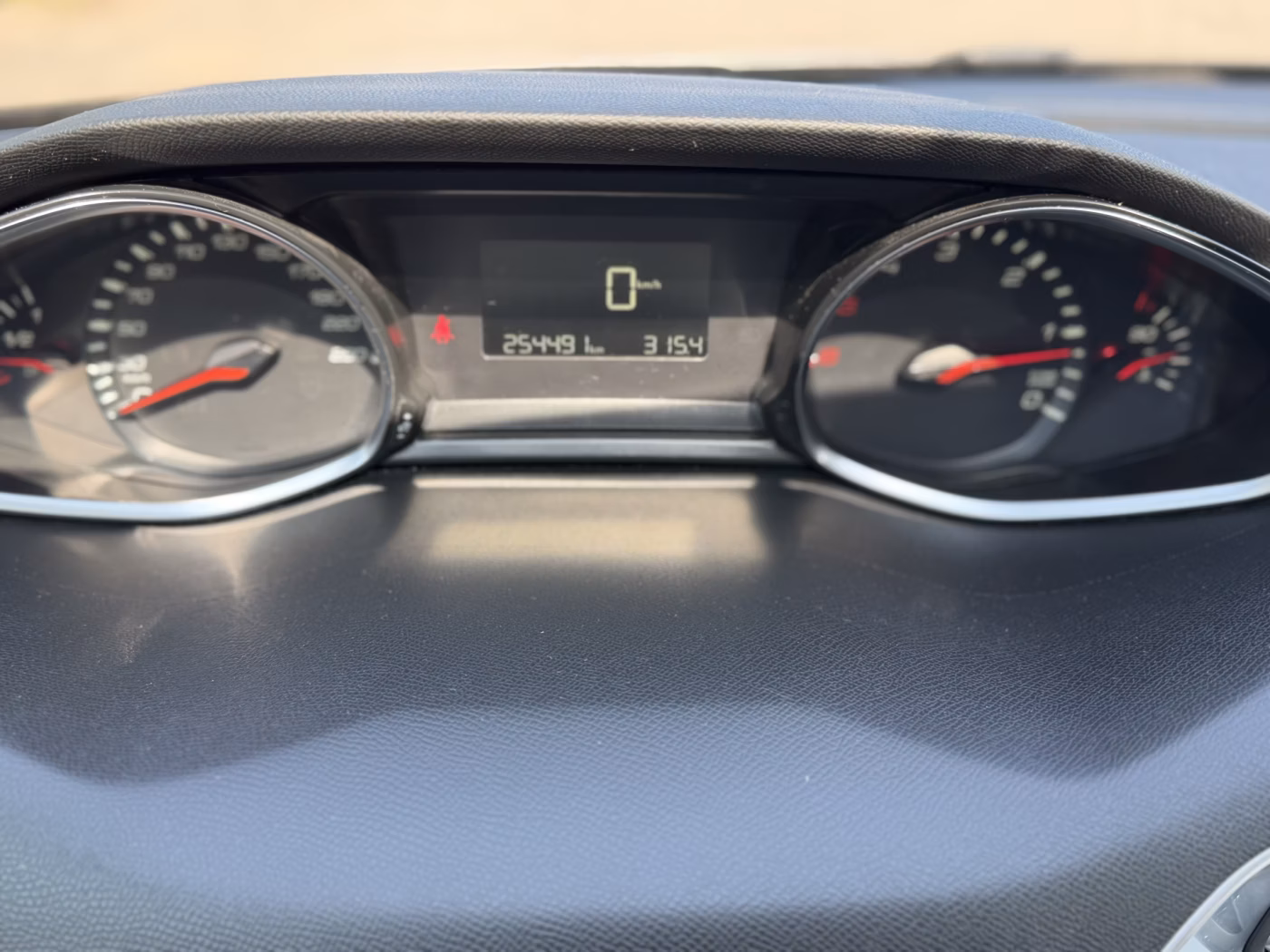 Peugeot 308 фото 18