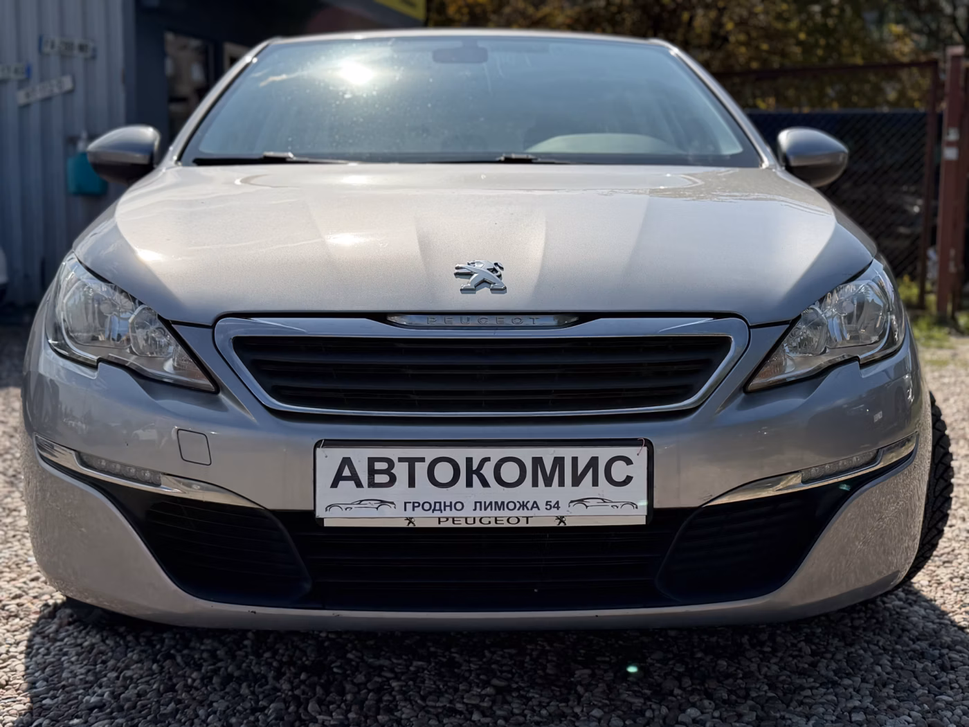 Peugeot 308 фото 6
