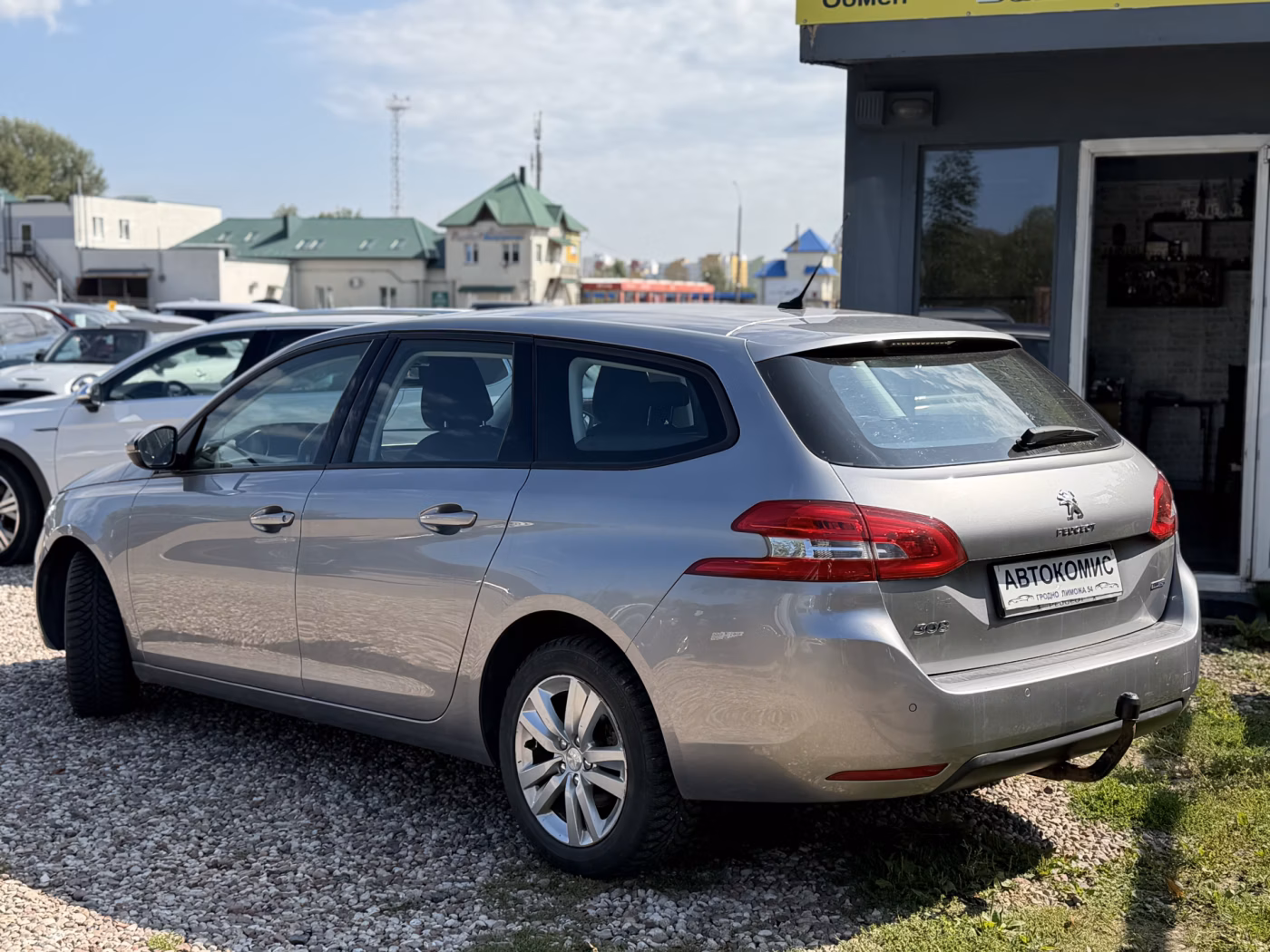 Peugeot 308 фото 2