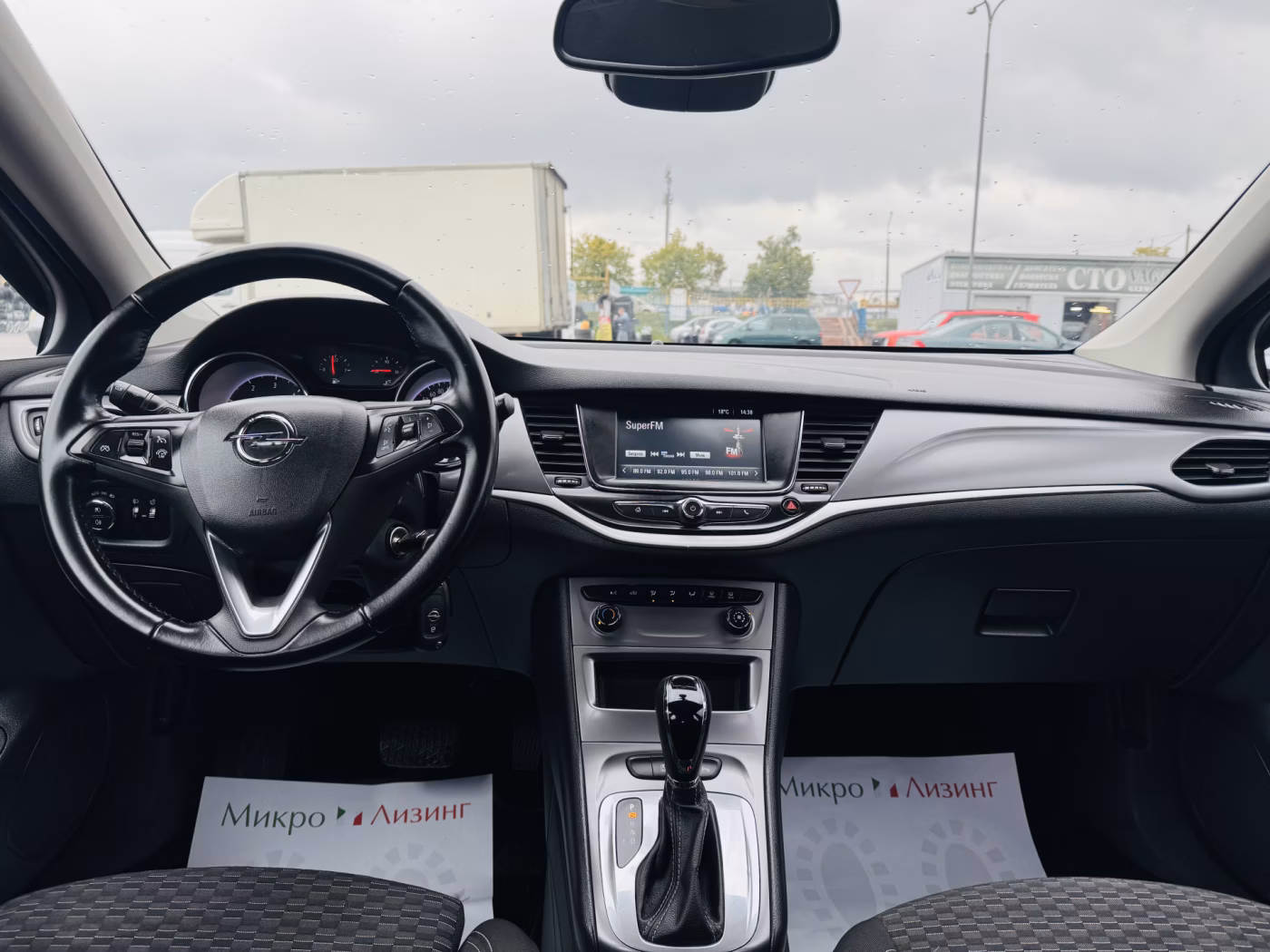 Opel Astra фото 8