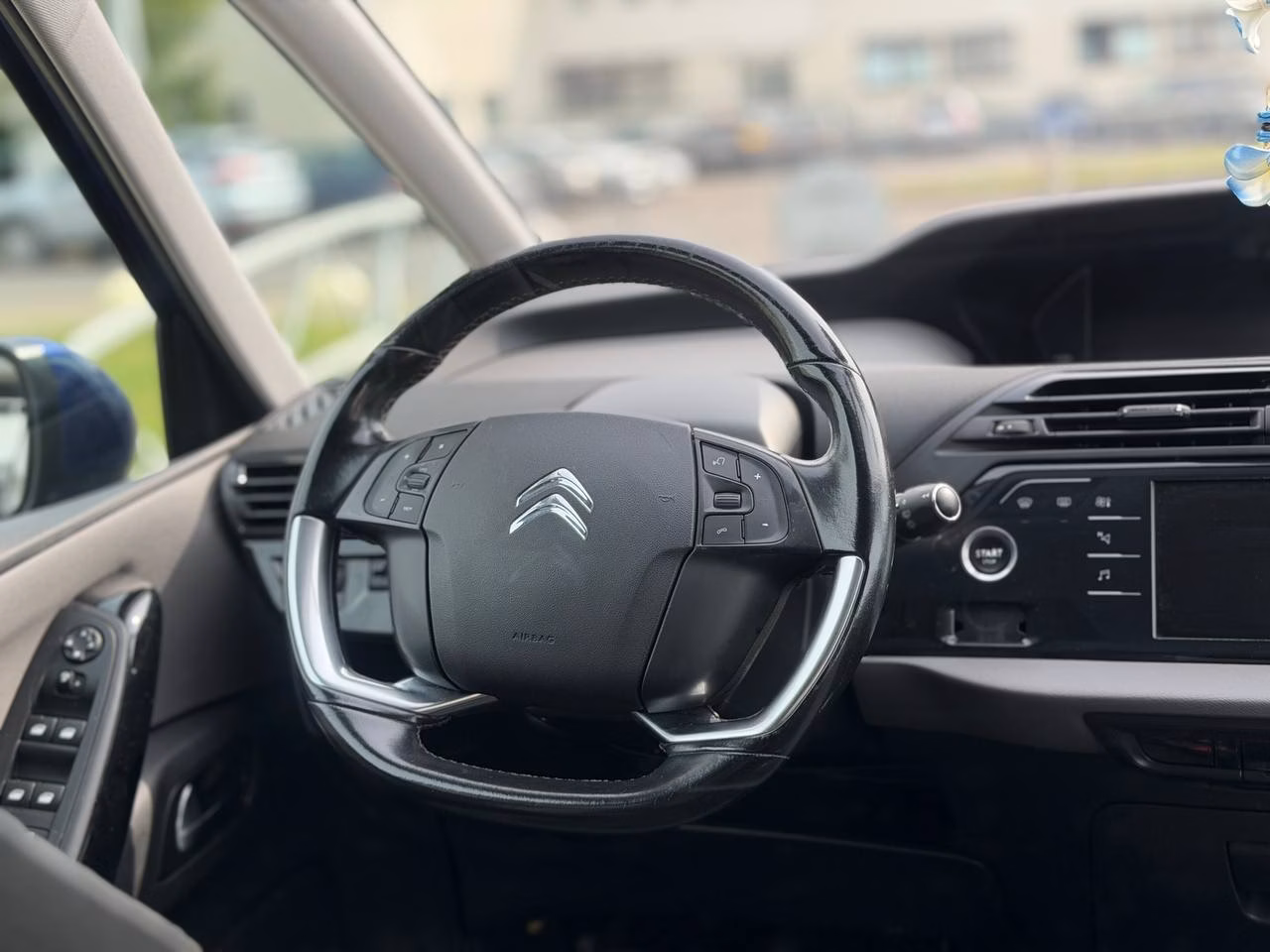 Citroen C4 Grand Picasso фото 9