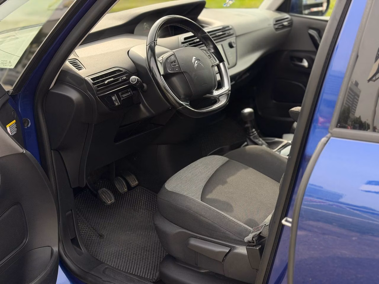 Citroen C4 Grand Picasso фото 15
