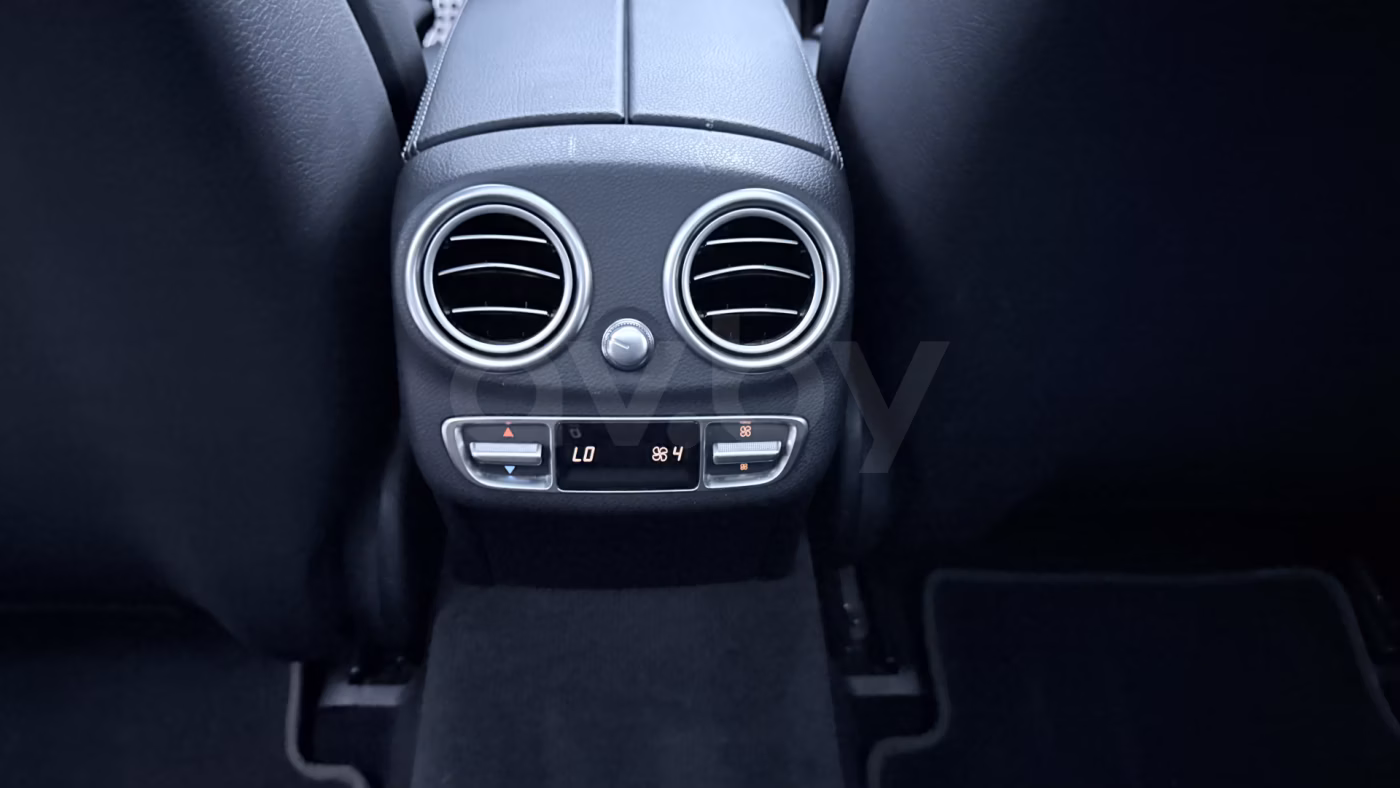 Mercedes-Benz C-Класс фото 20