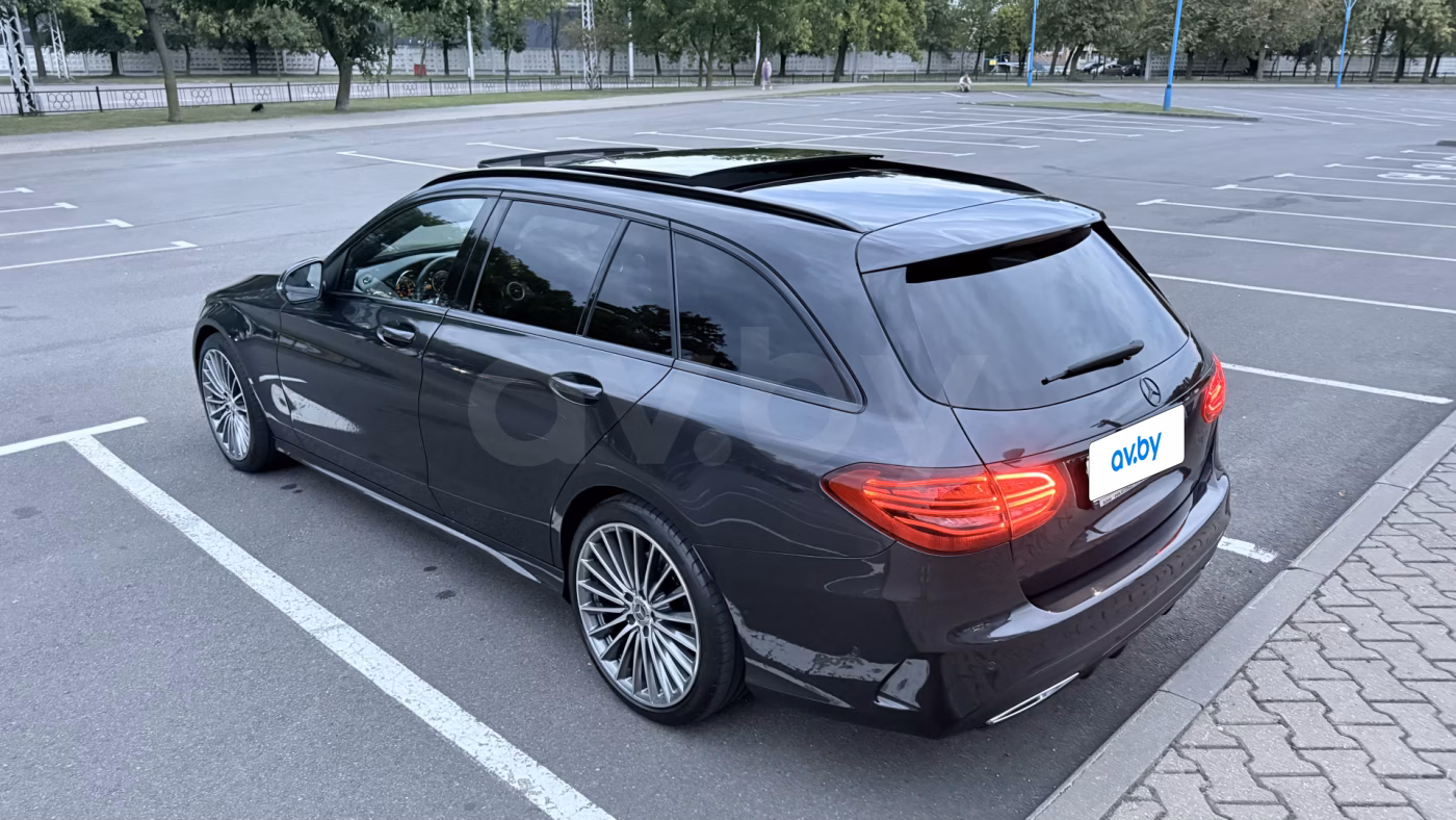 Mercedes-Benz C-Класс фото 28