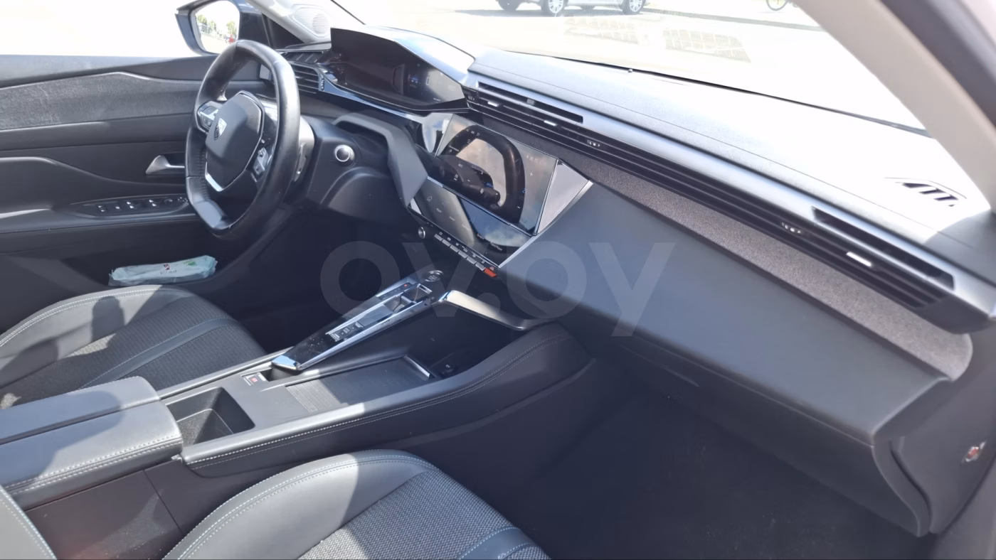 Peugeot 308 фото 6