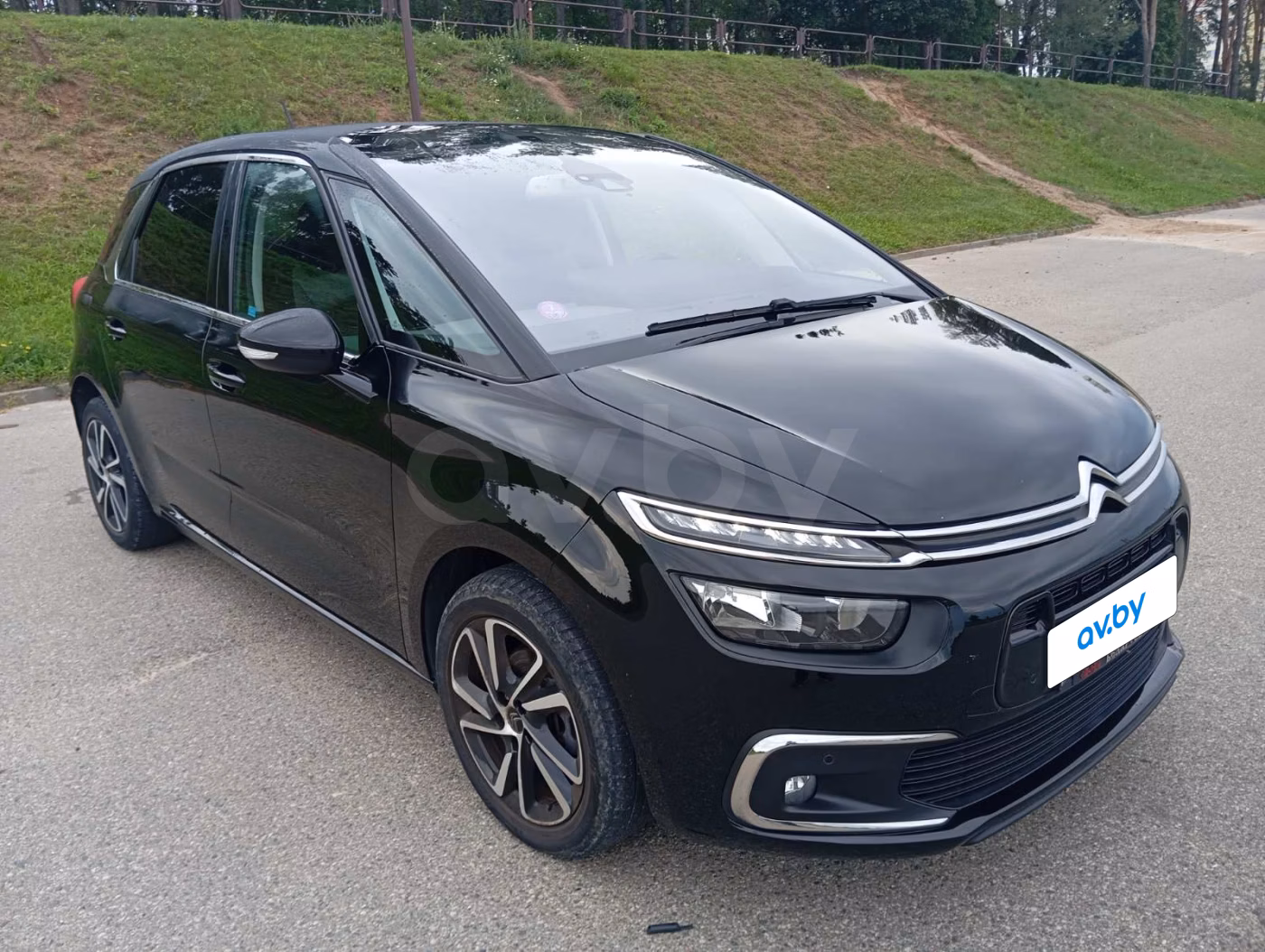 Citroen C4 Spacetourer фото 8