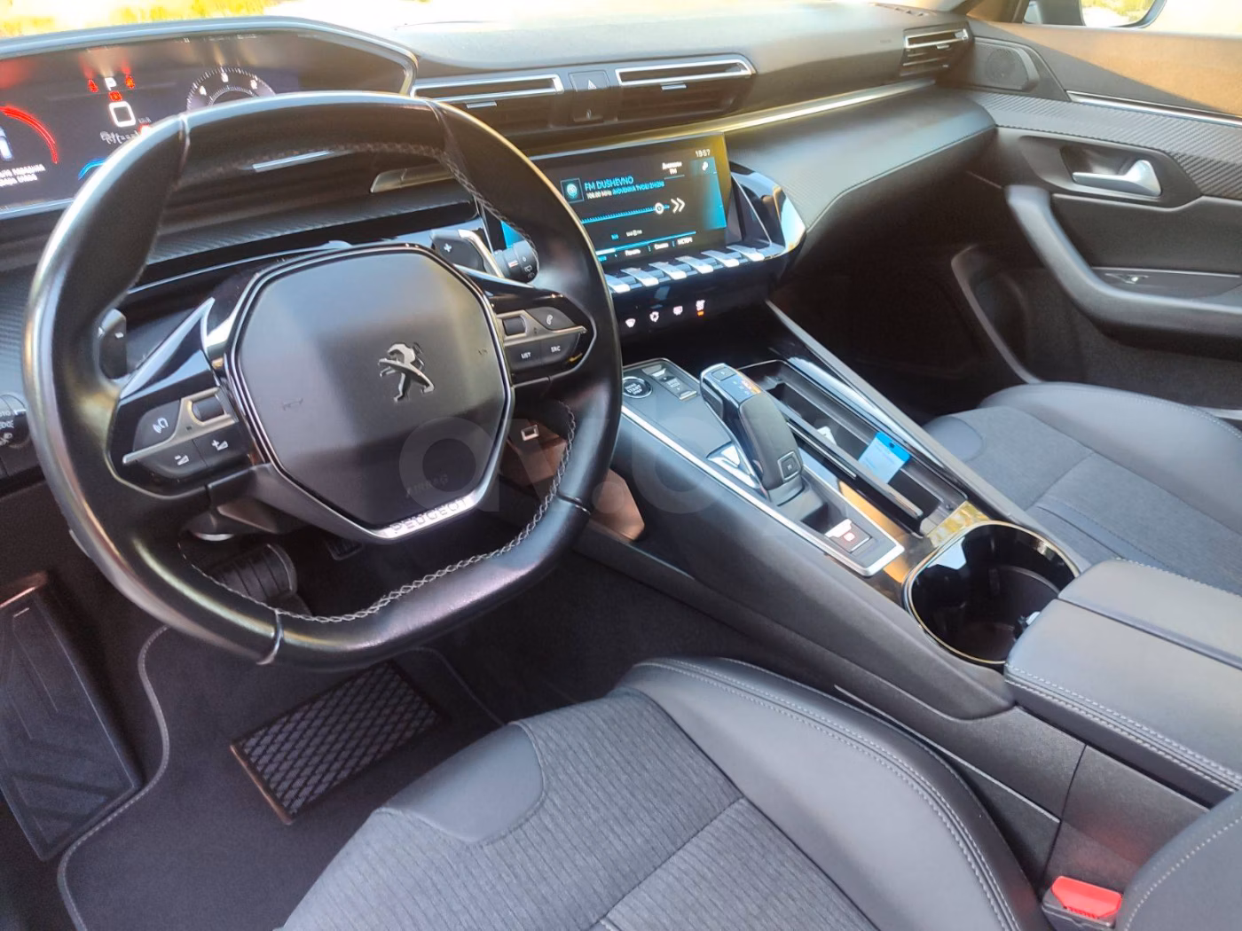 Peugeot 508 фото 10