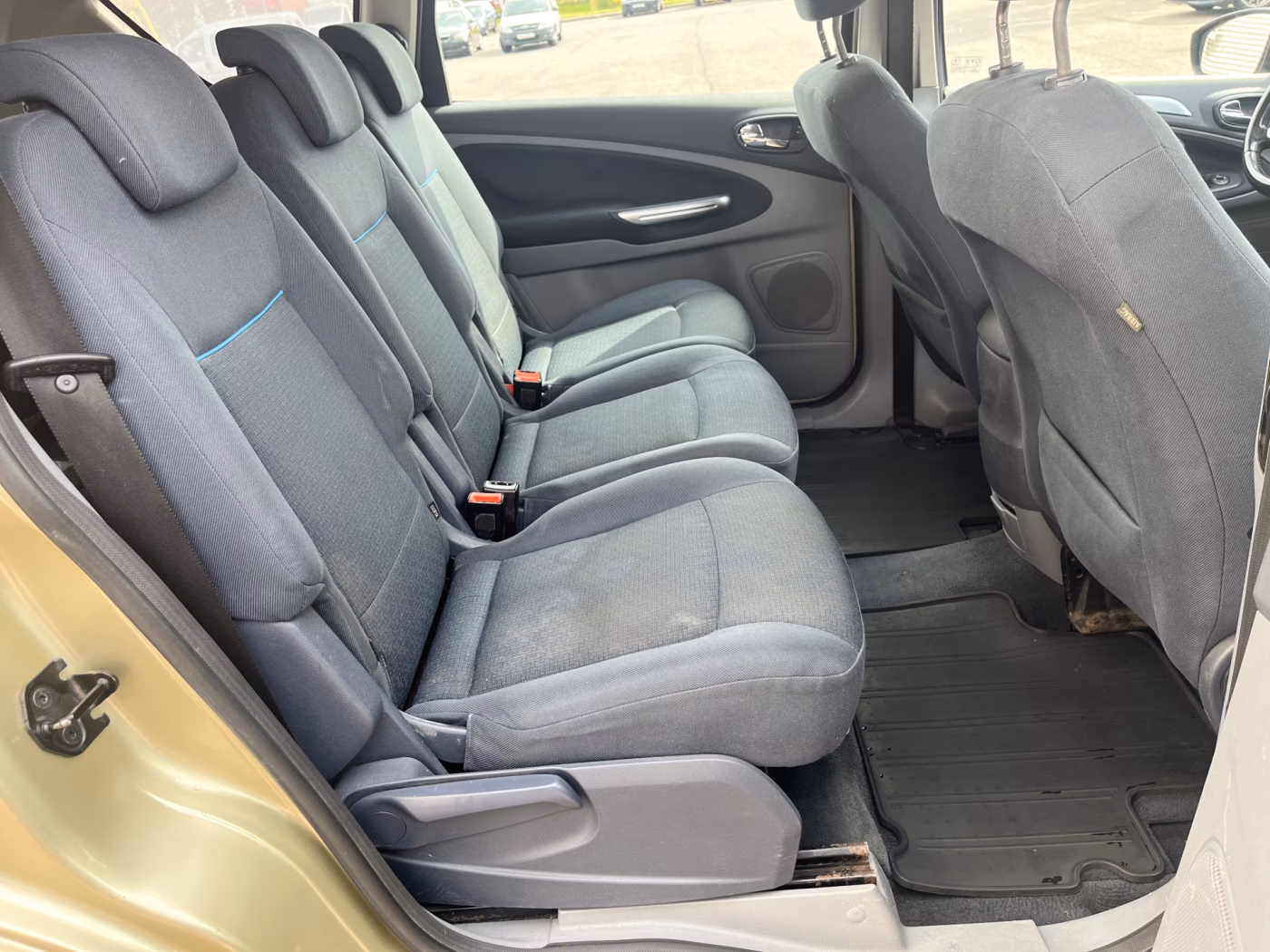Ford S-MAX фото 11