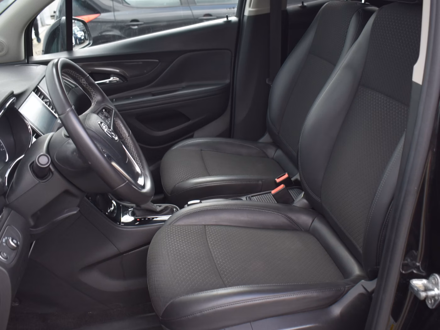 Buick Encore фото 9