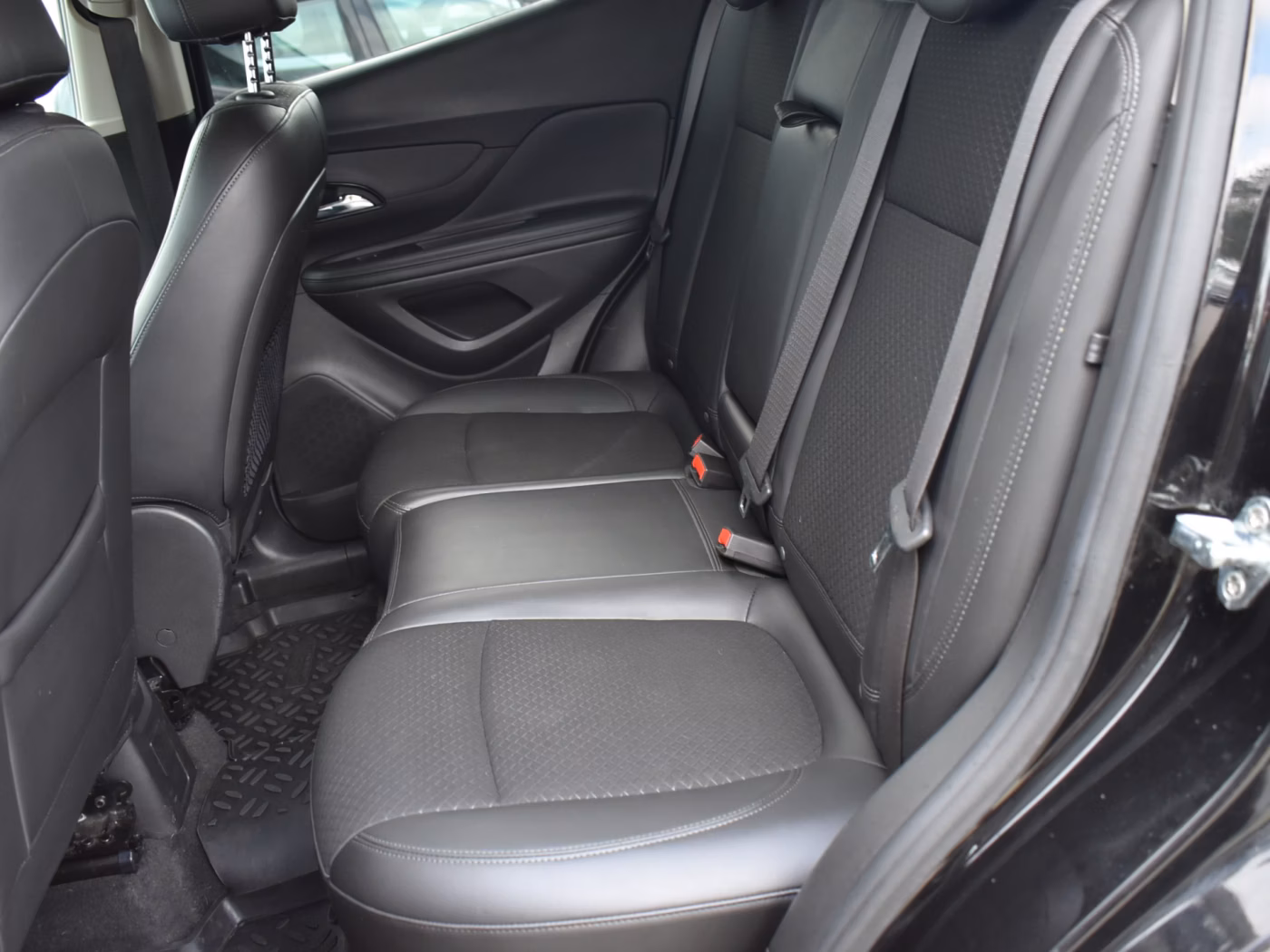 Buick Encore фото 10