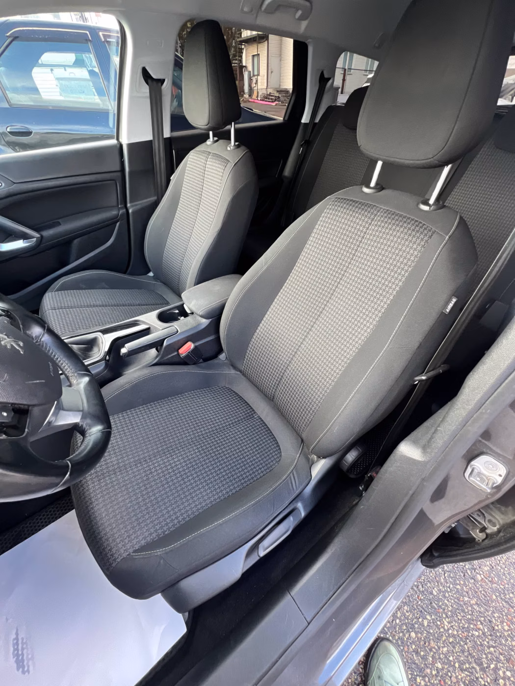 Peugeot 308 фото 10