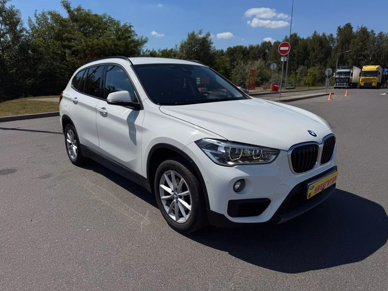 BMW X1 фото 8