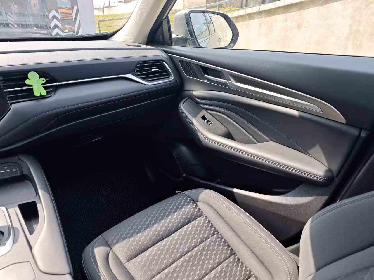 Haval F7 фото 11
