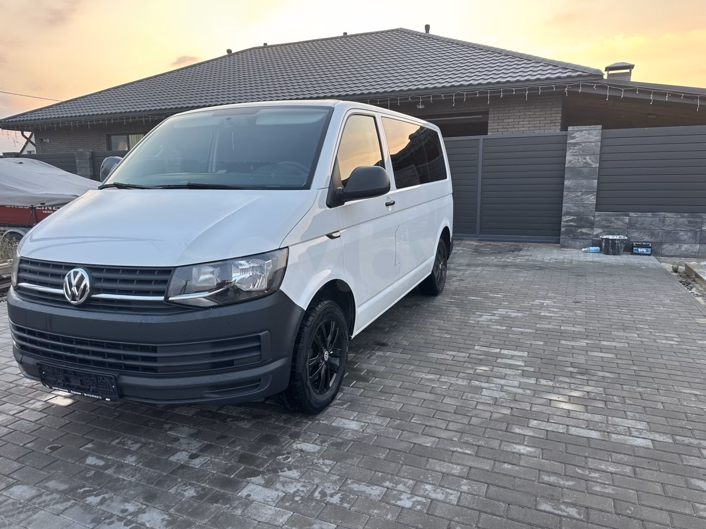 Volkswagen Transporter фото 2