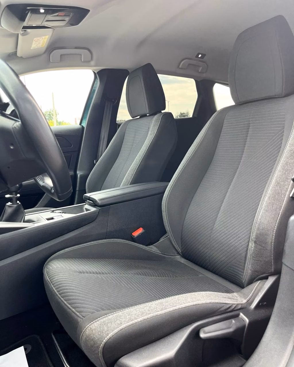 Peugeot 308 фото 10