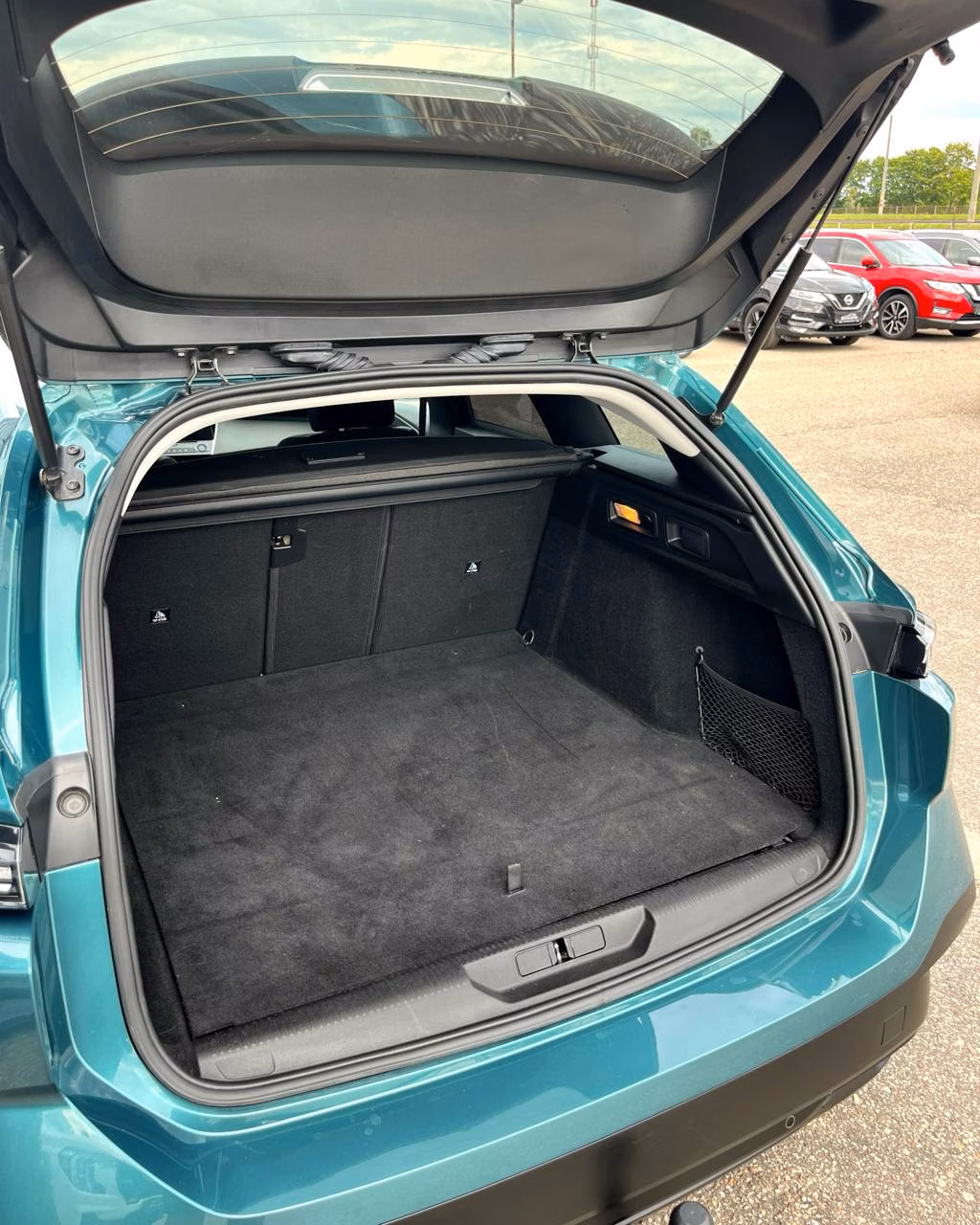 Peugeot 308 фото 14