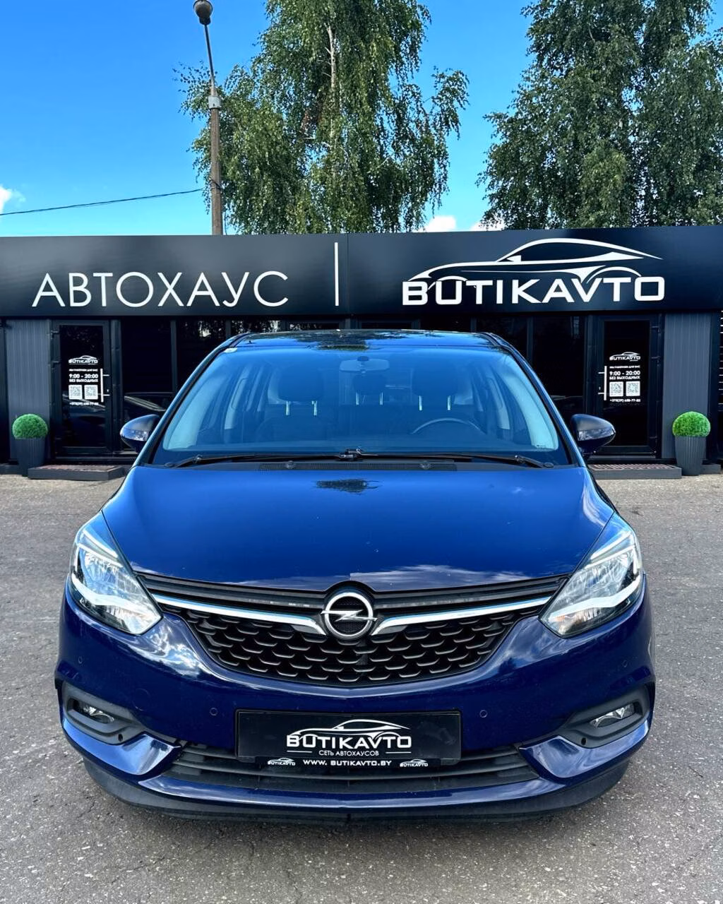 Opel Zafira фото 2