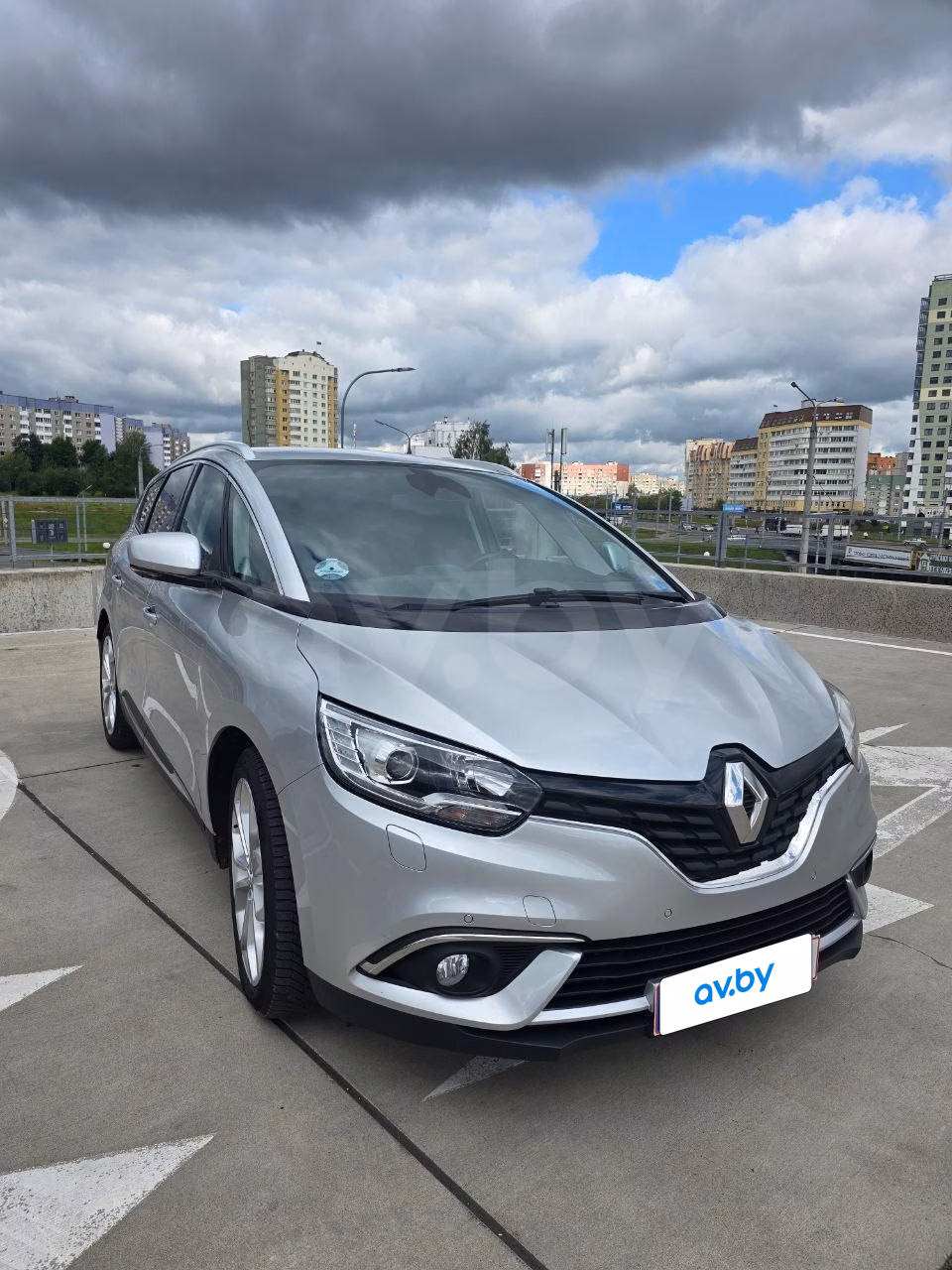 Renault Grand Scenic фото 2