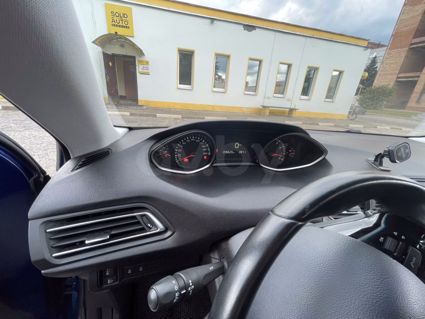 Peugeot 308 фото 8