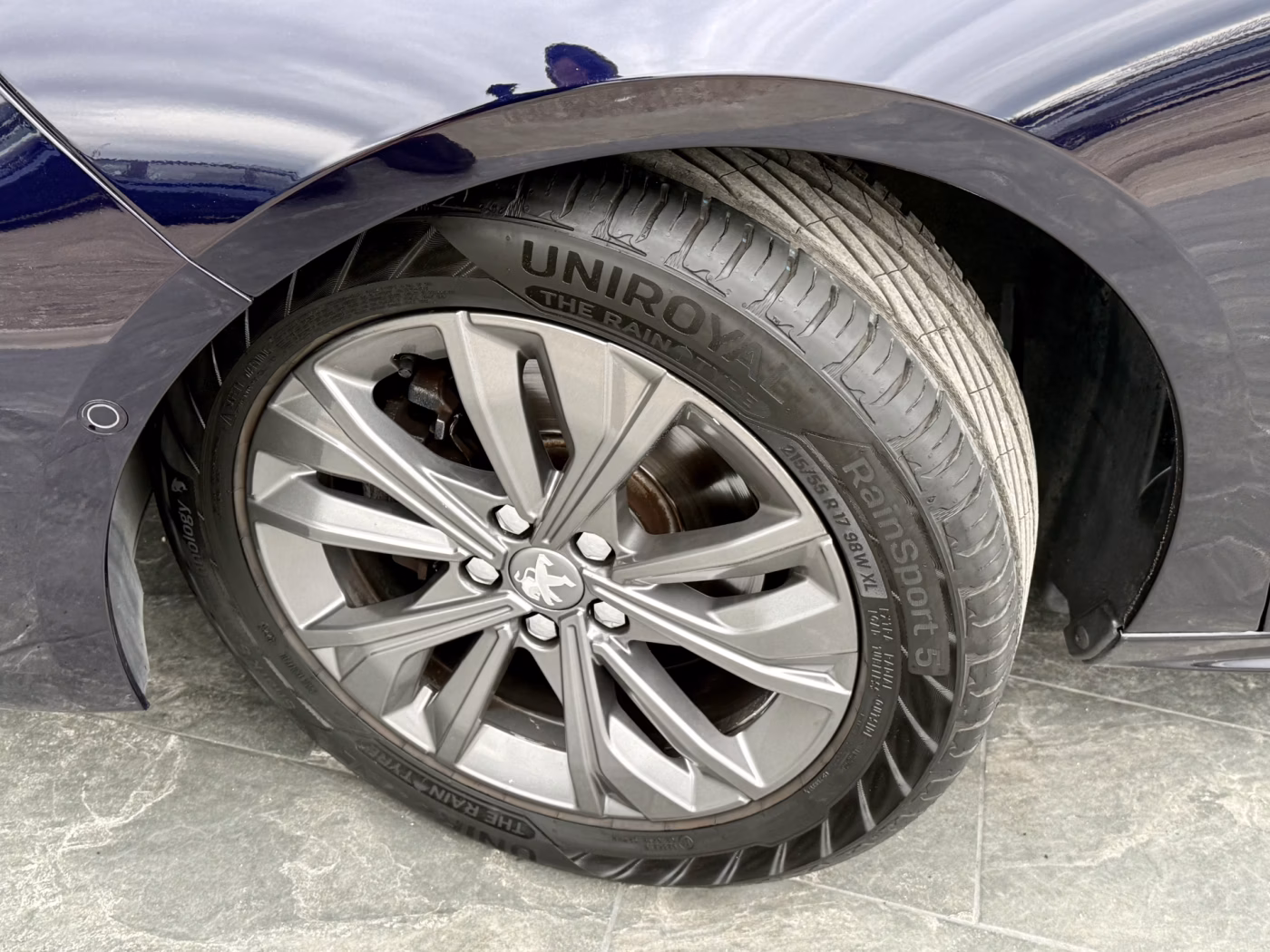 Peugeot 508 фото 9