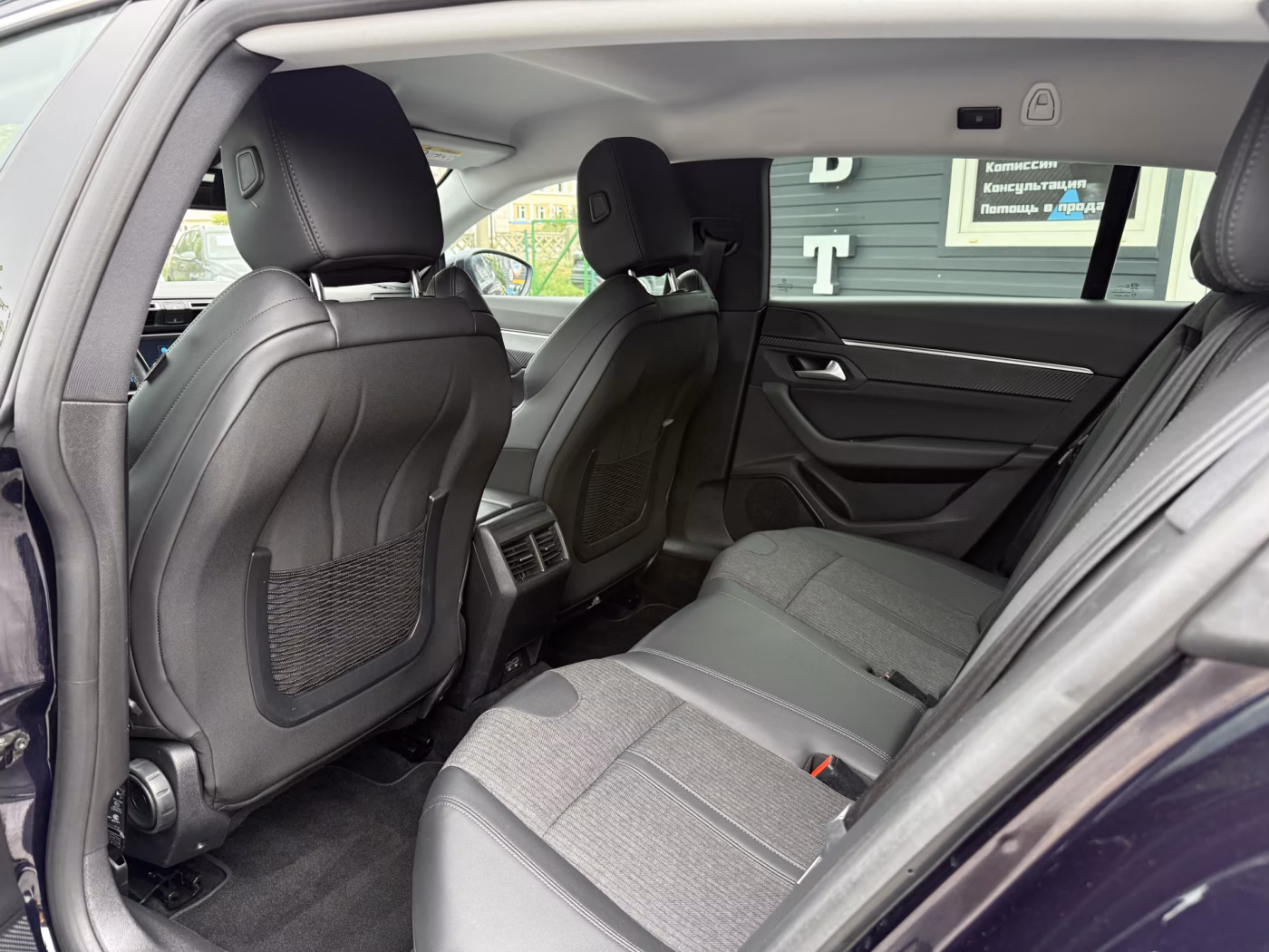 Peugeot 508 фото 14