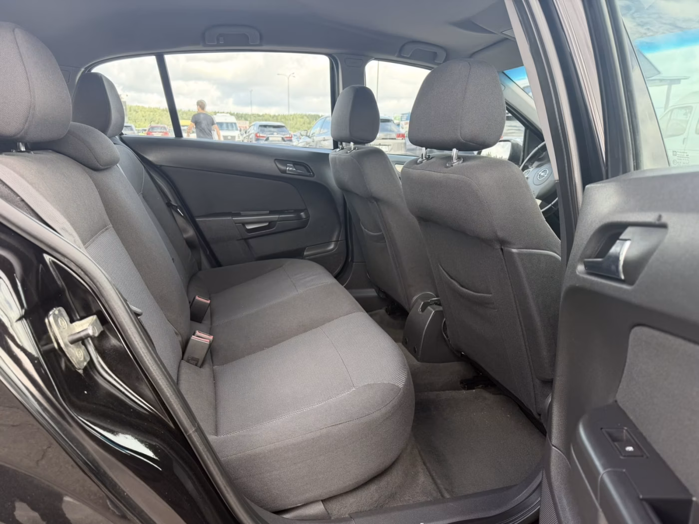 Opel Astra фото 7
