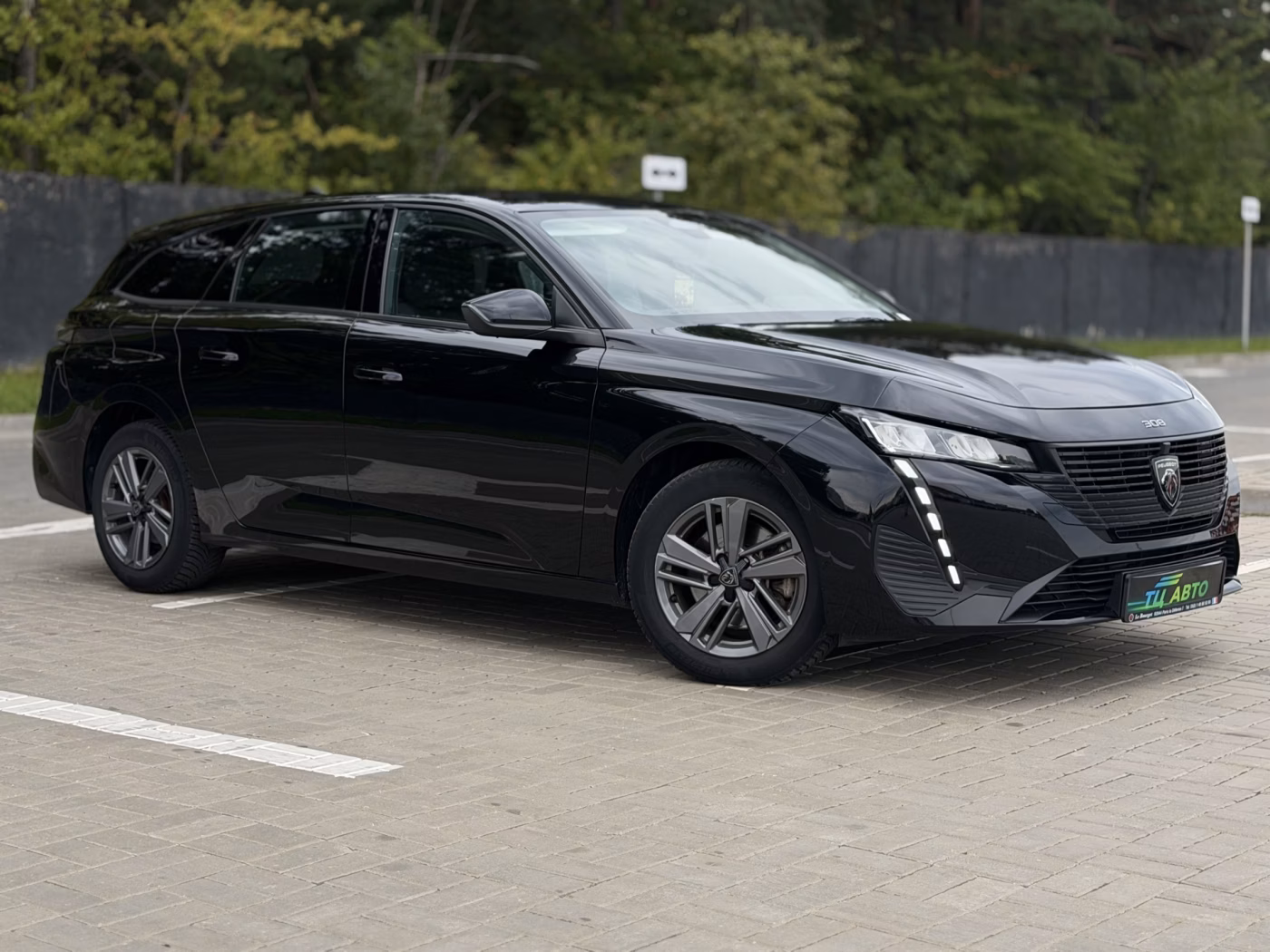 Peugeot 308 фото 3