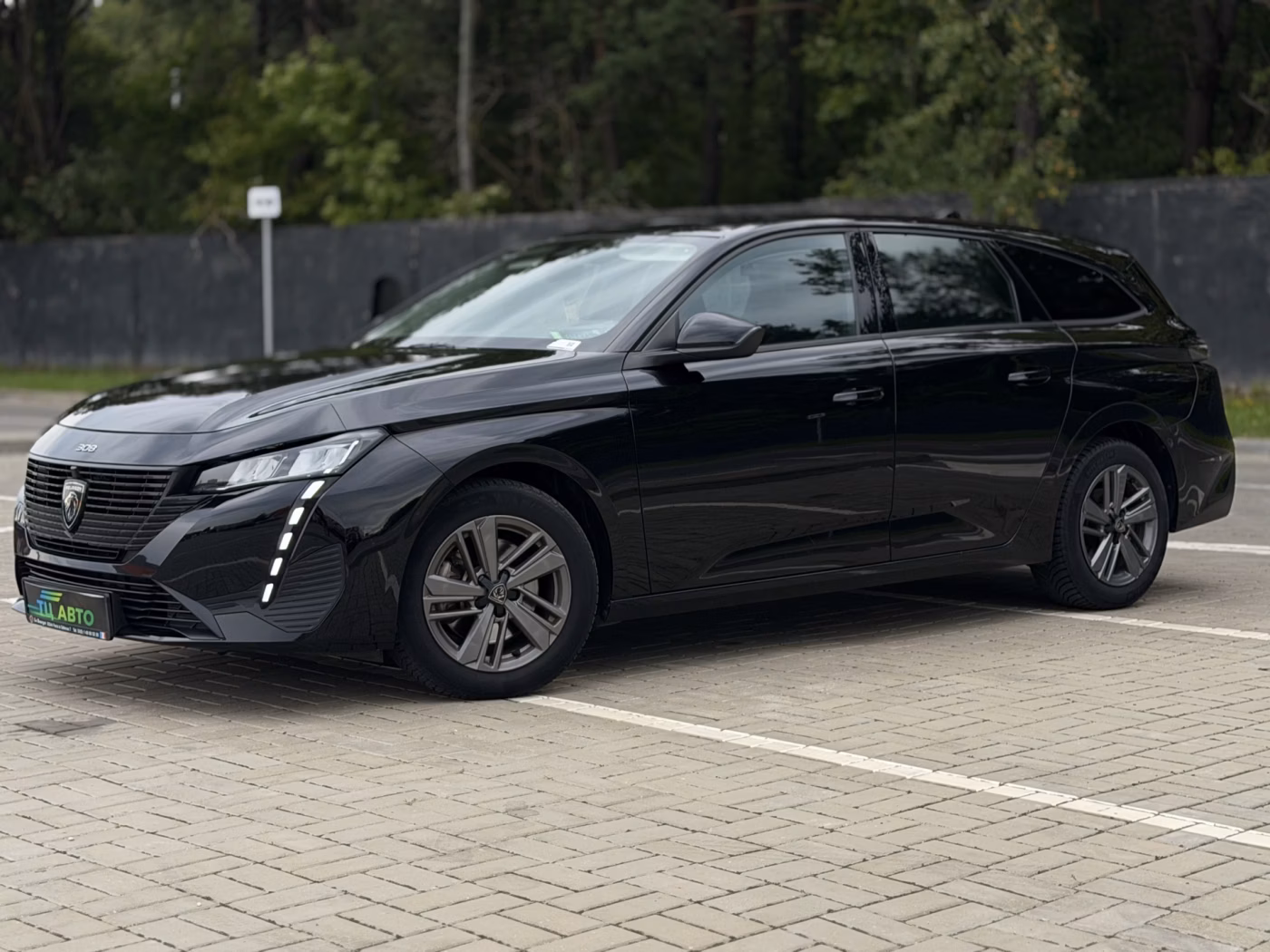 Peugeot 308 фото 6