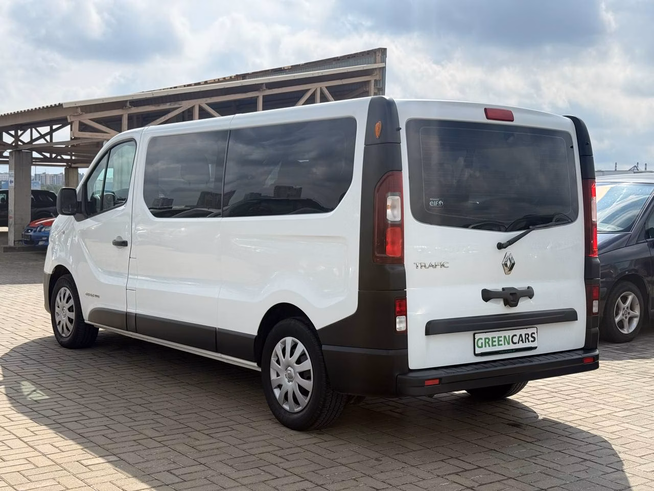 Renault Trafic фото 9