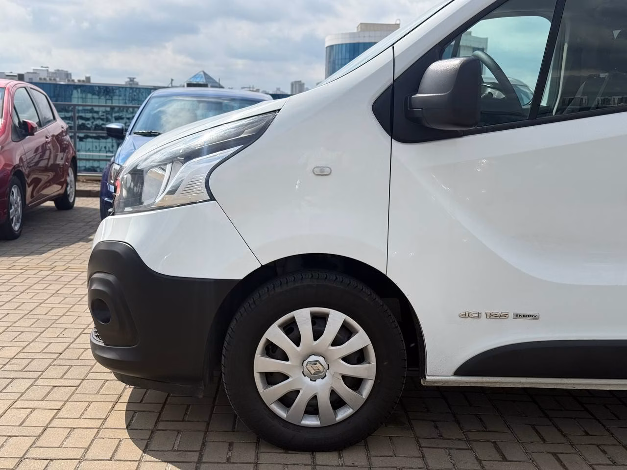 Renault Trafic фото 6