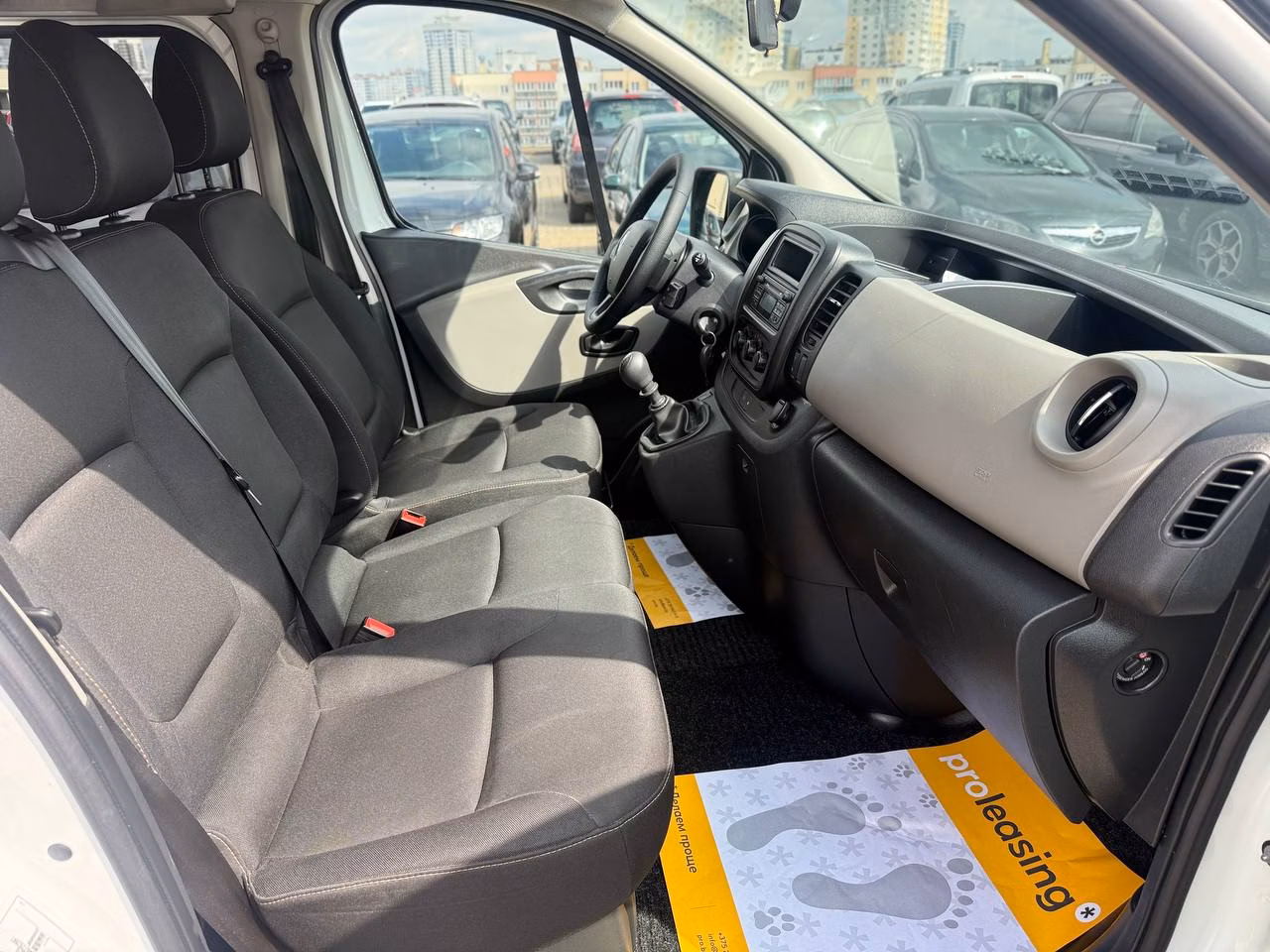 Renault Trafic фото 17