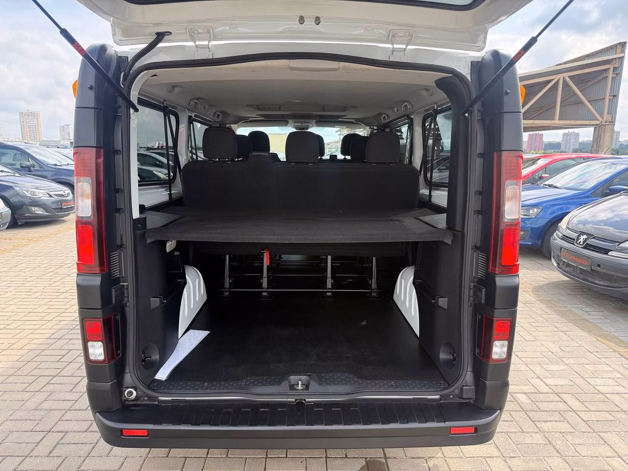 Renault Trafic фото 20