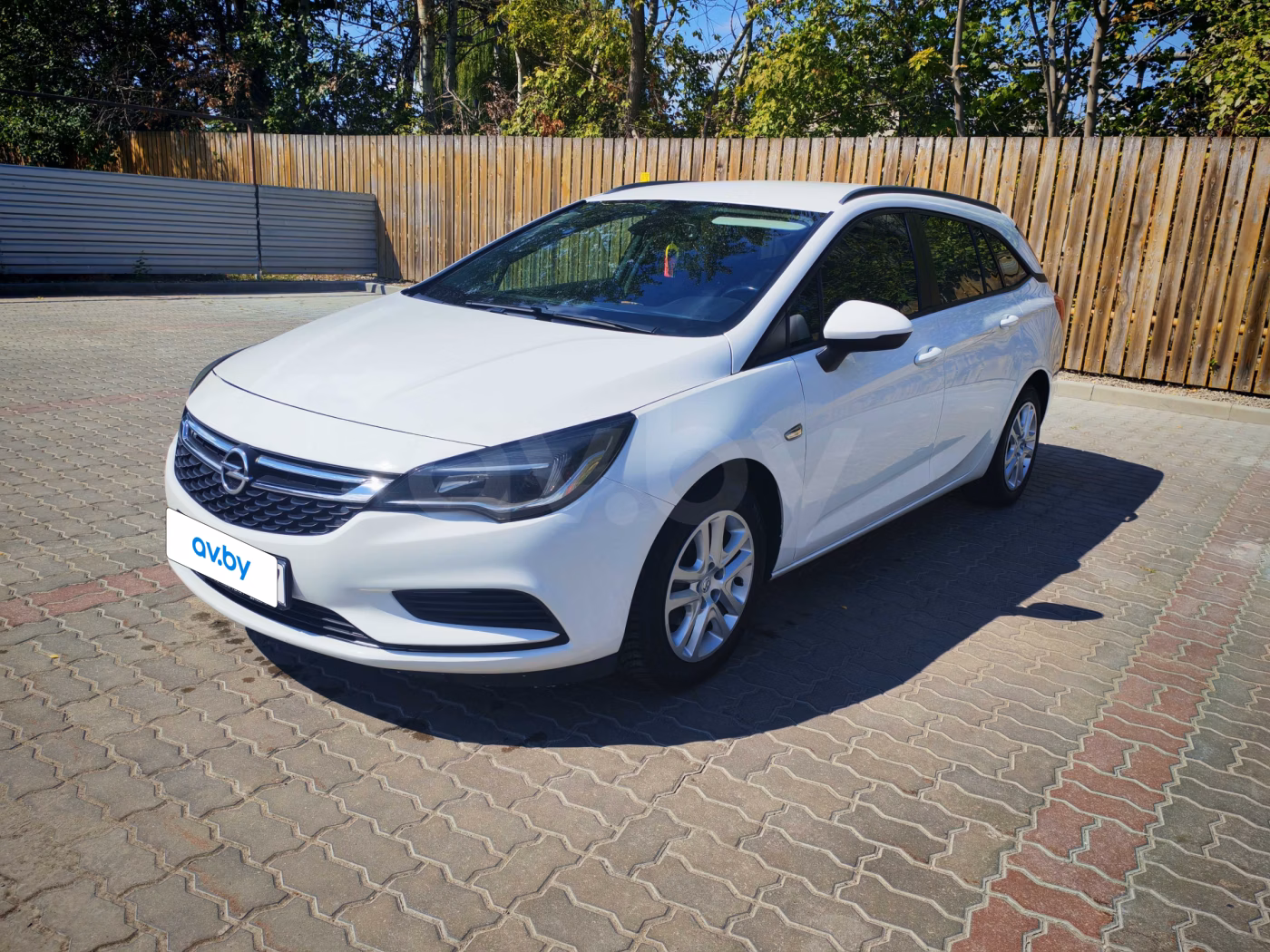 Opel Astra фото 2
