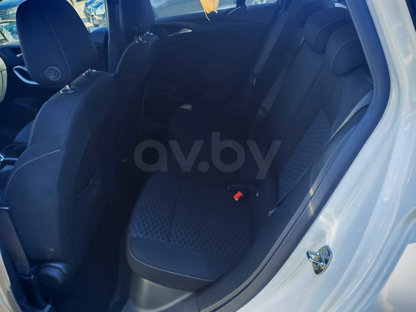 Opel Astra фото 11