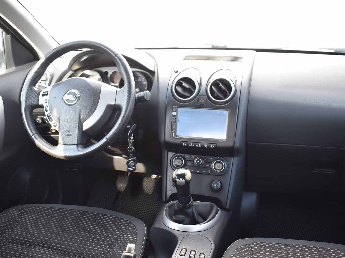 Nissan Qashqai фото 9