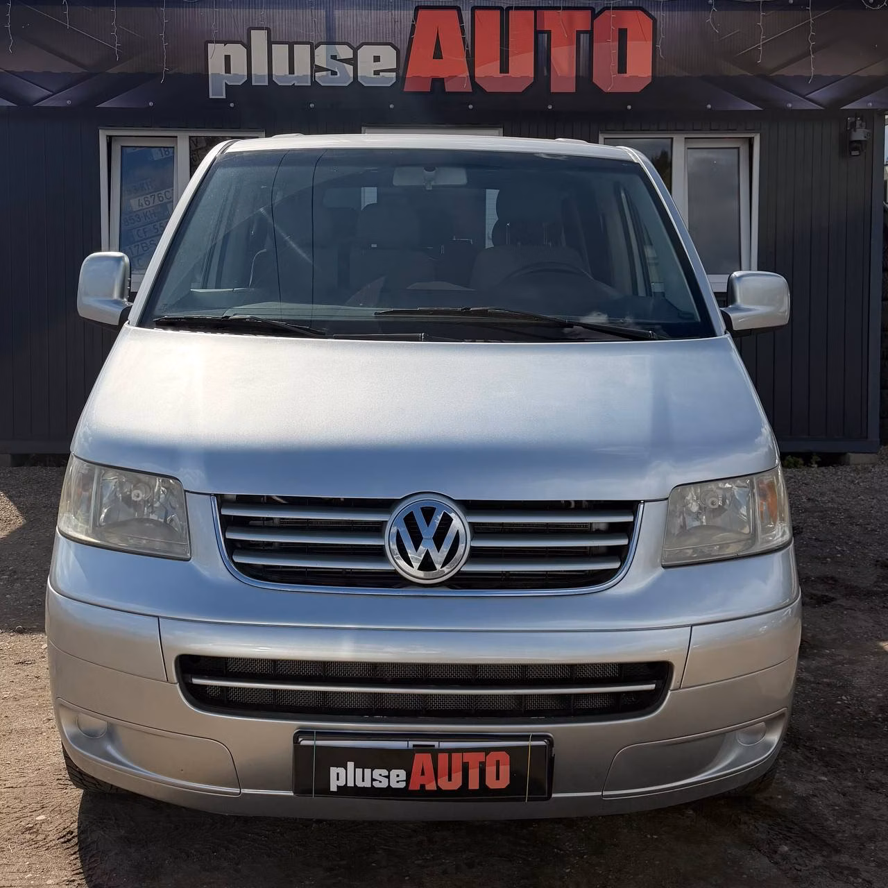 Volkswagen Caravelle фото 3