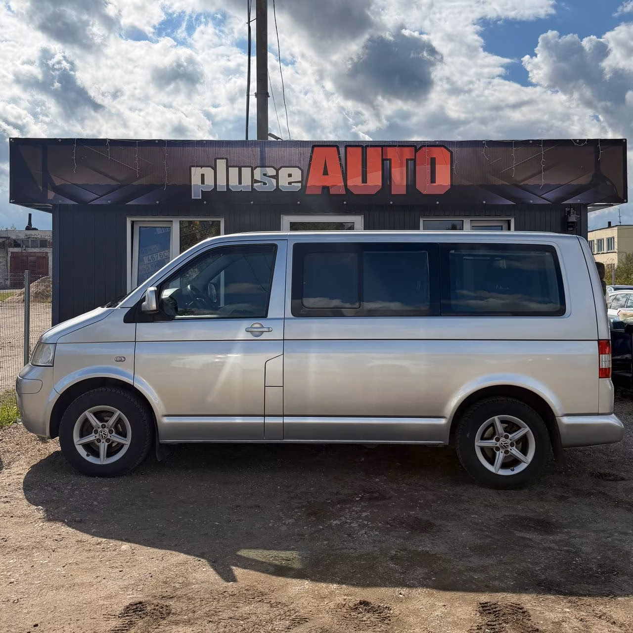 Volkswagen Caravelle фото 7