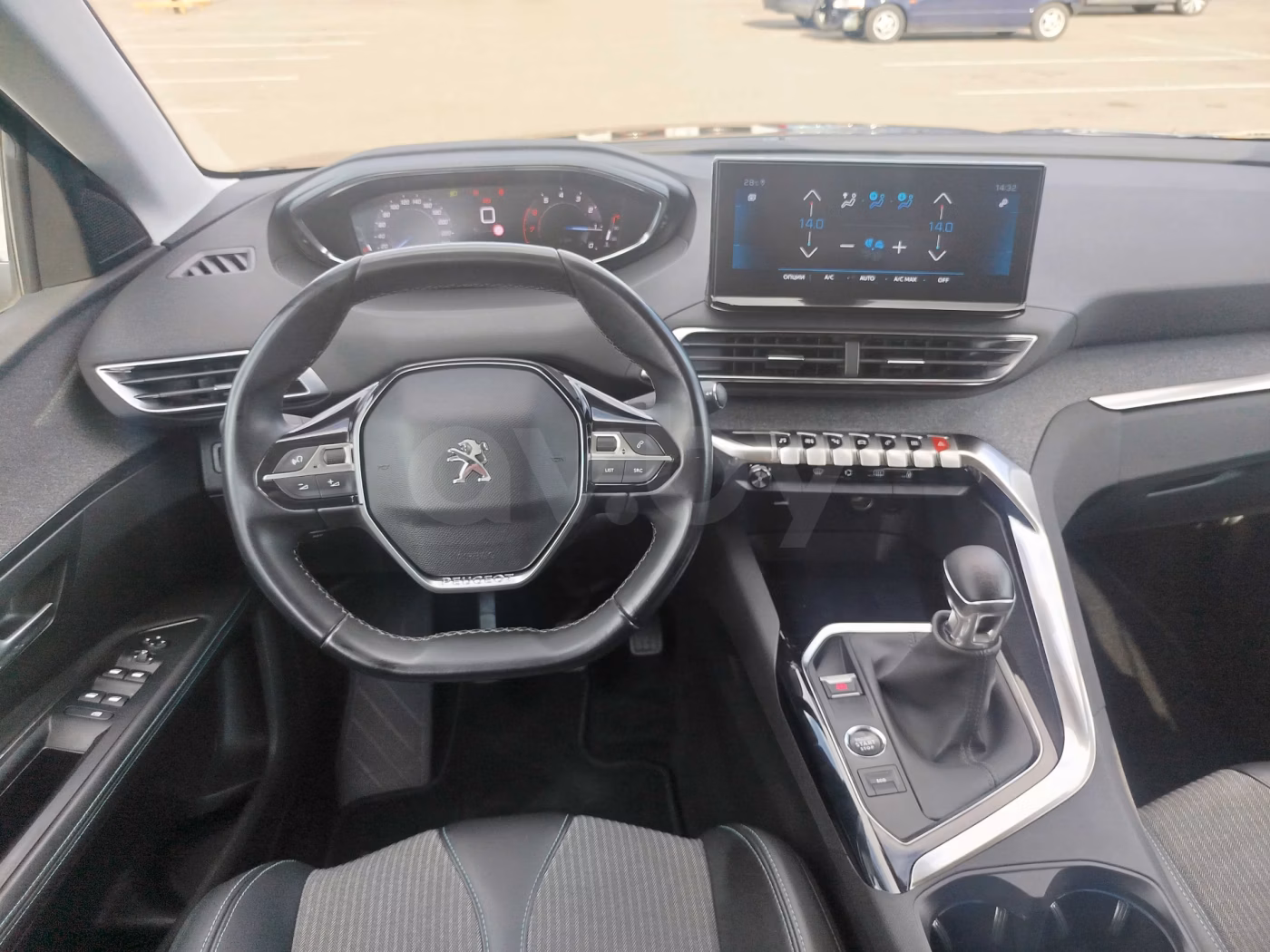 Peugeot 5008 фото 7