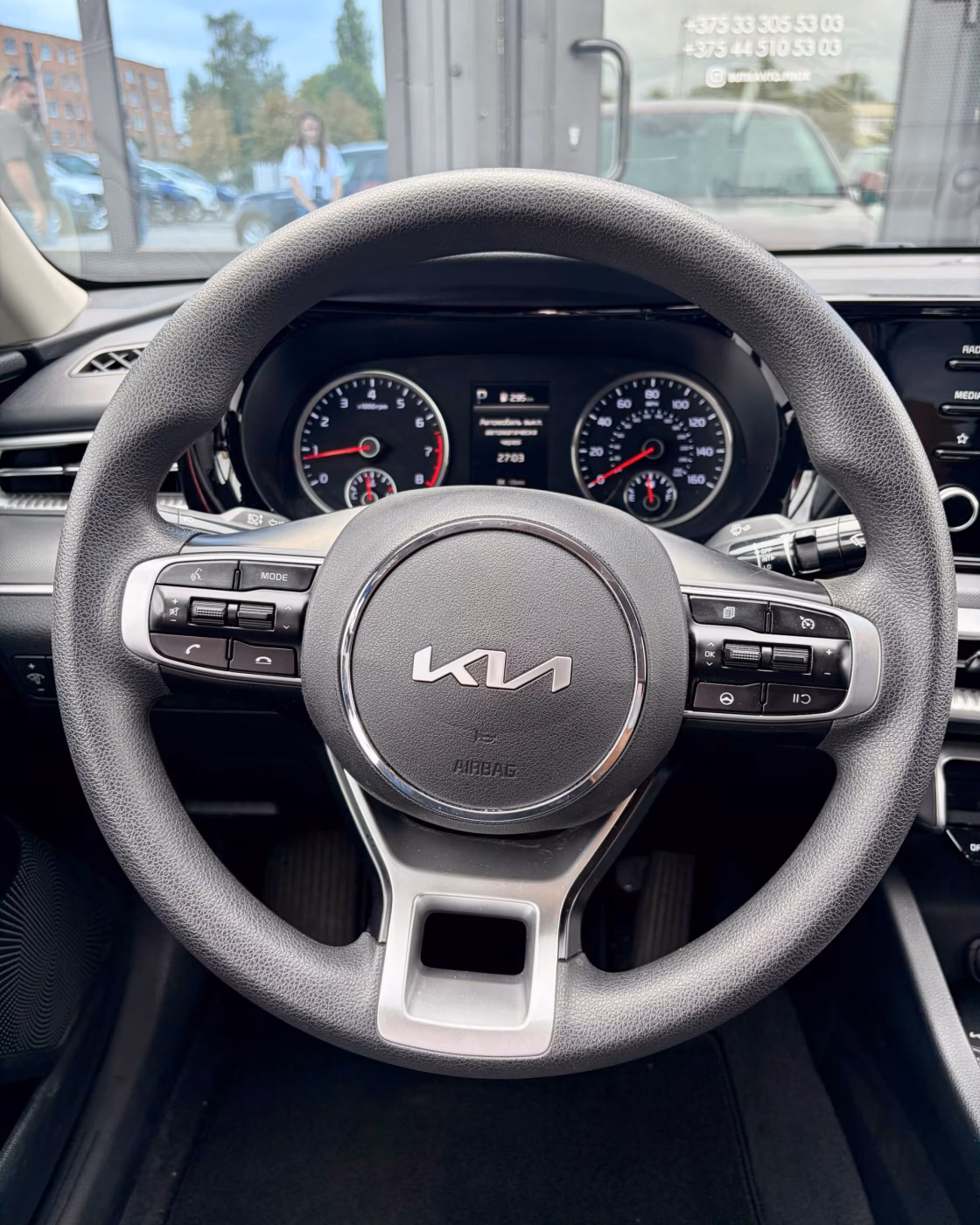 Kia K5 фото 10