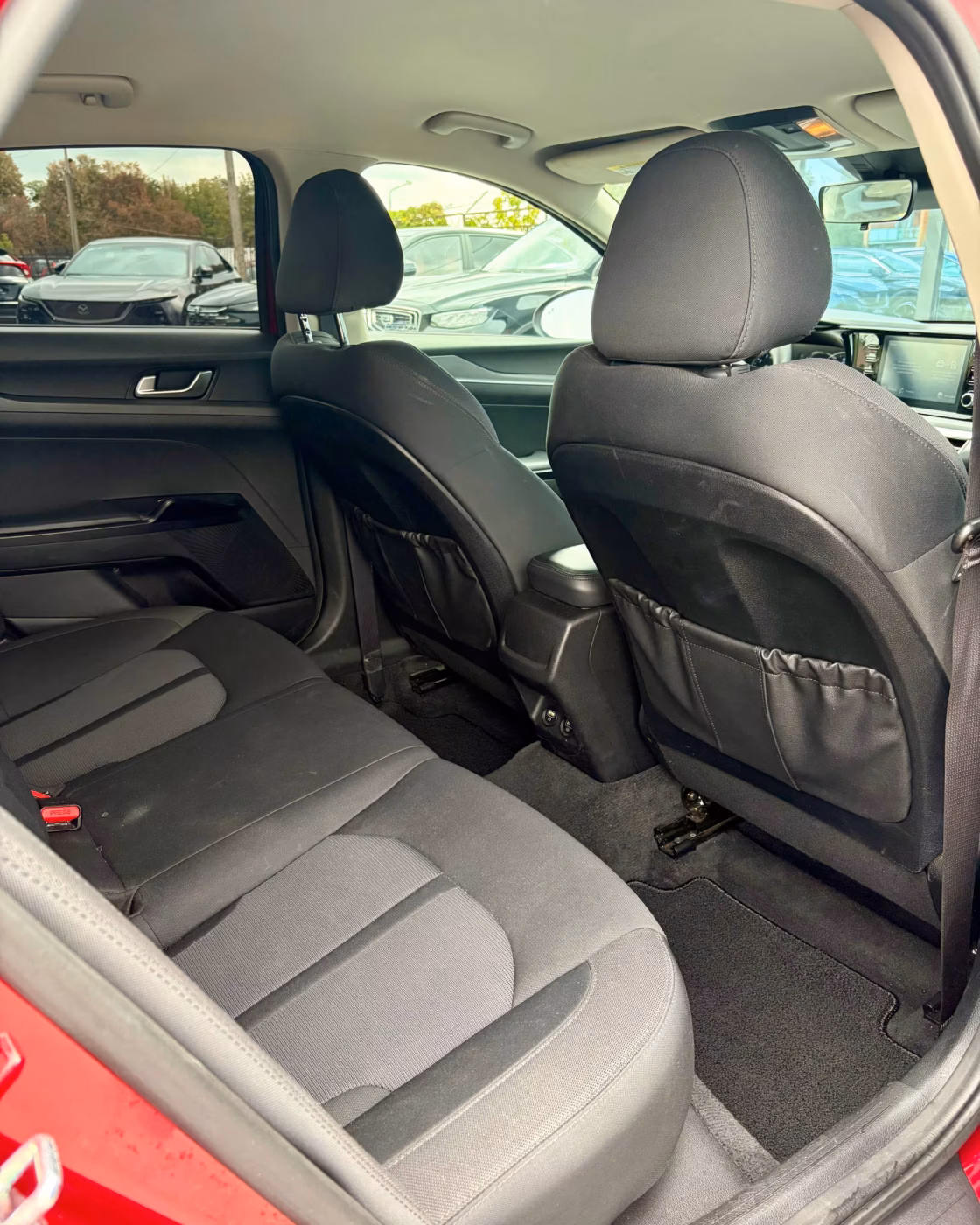 Kia K5 фото 16