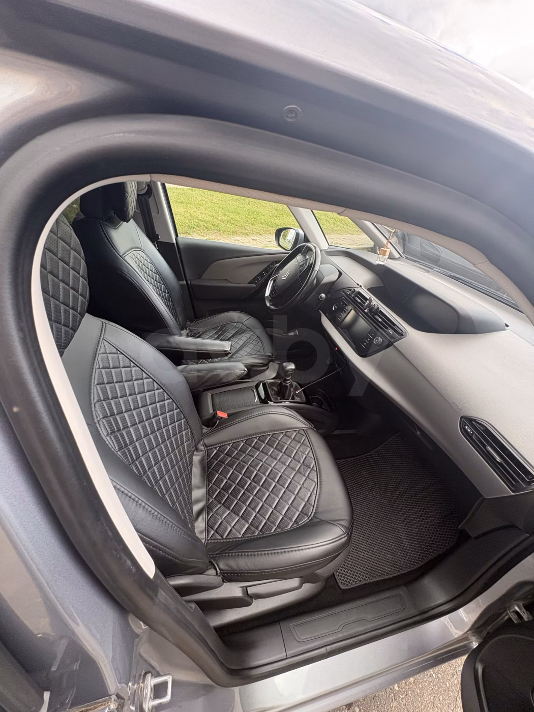 Citroen C4 Spacetourer фото 8