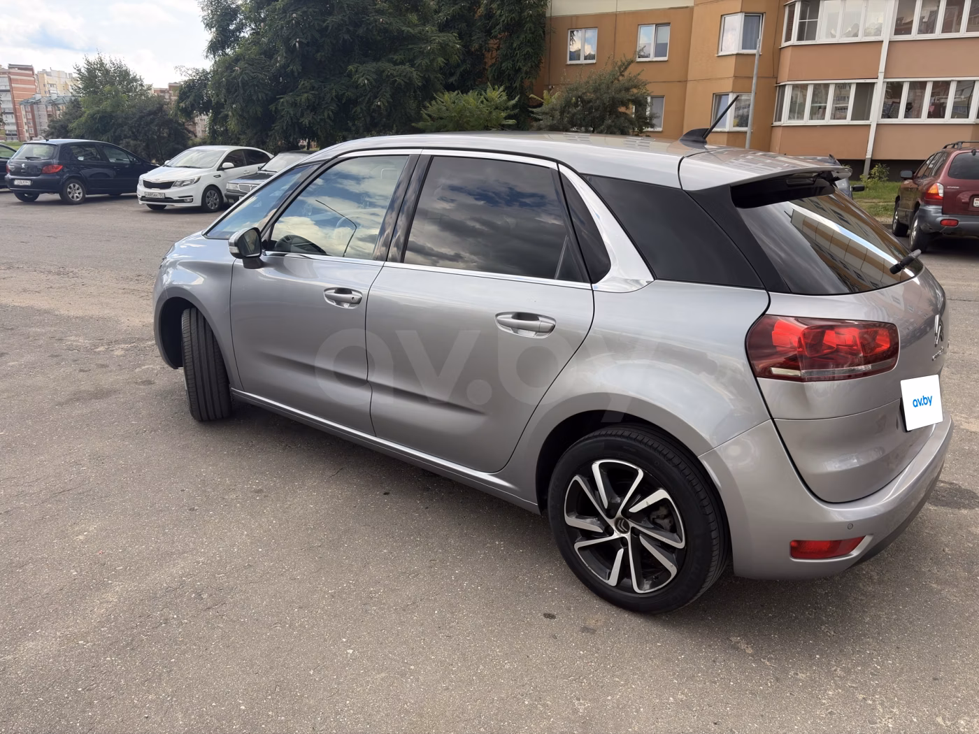 Citroen C4 Spacetourer фото 4