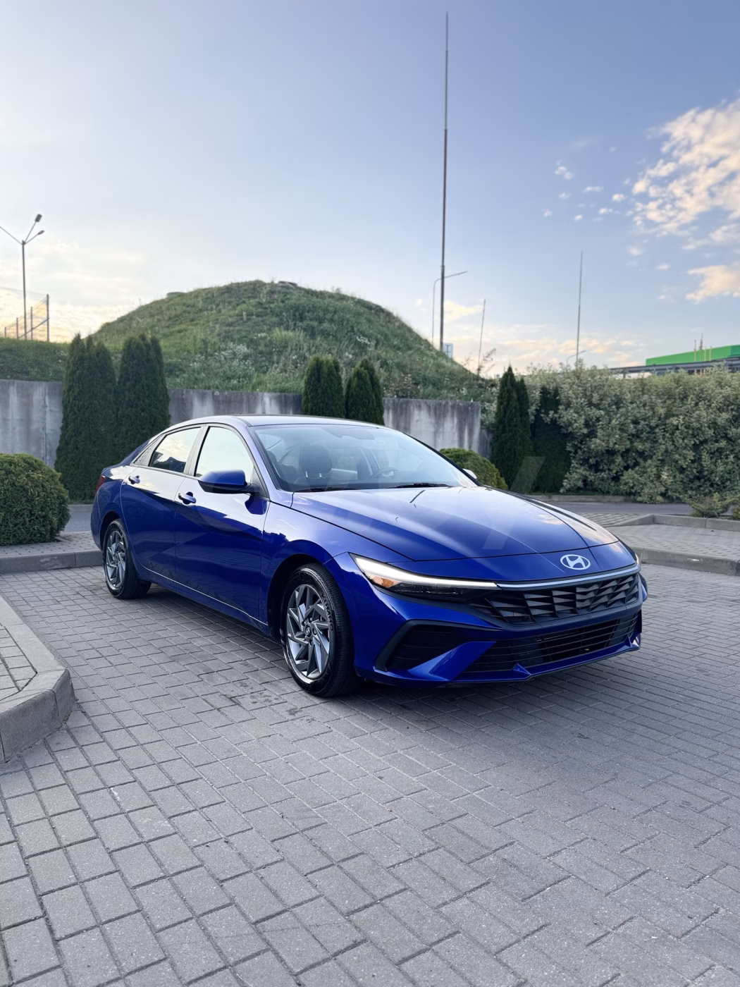 Hyundai Elantra фото 10