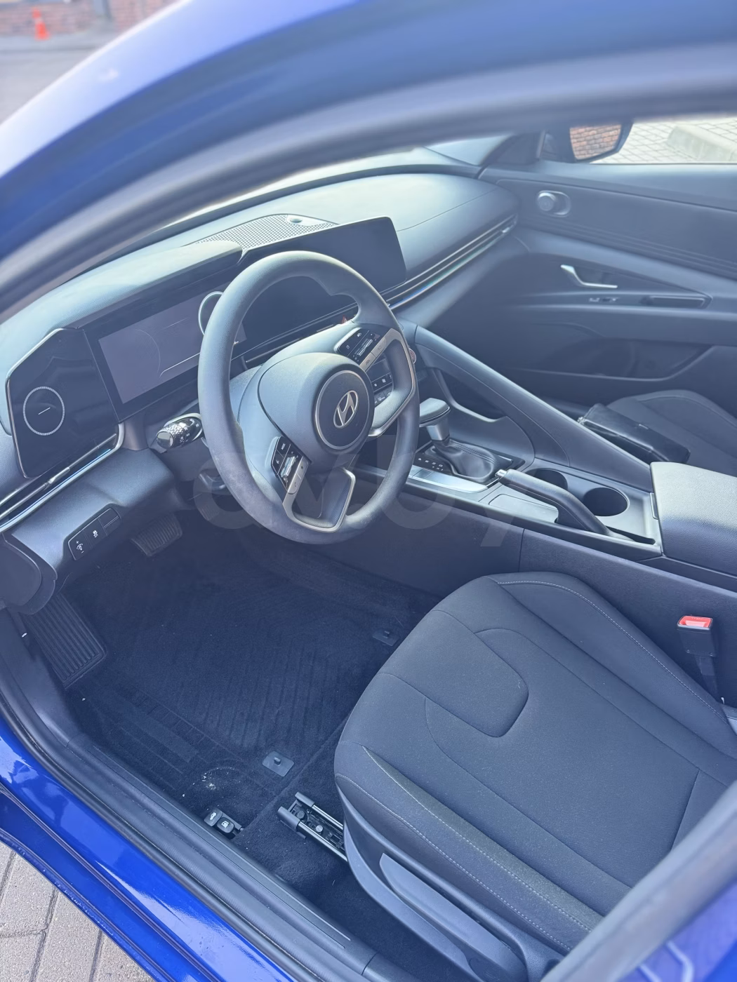 Hyundai Elantra фото 20